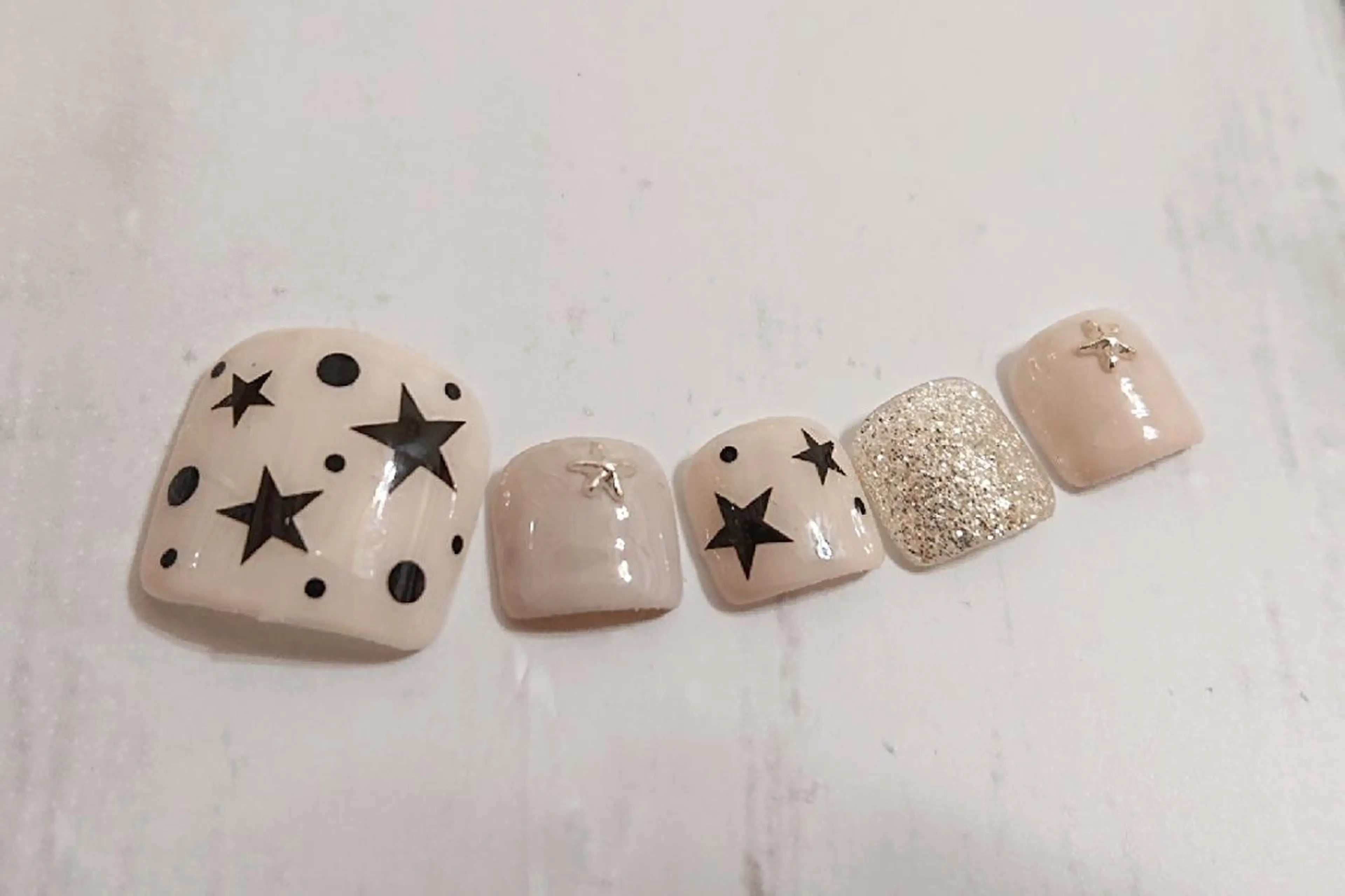 ネイル アートネイル フットネイル ジェルネイル あんきち    のネイルデザイン