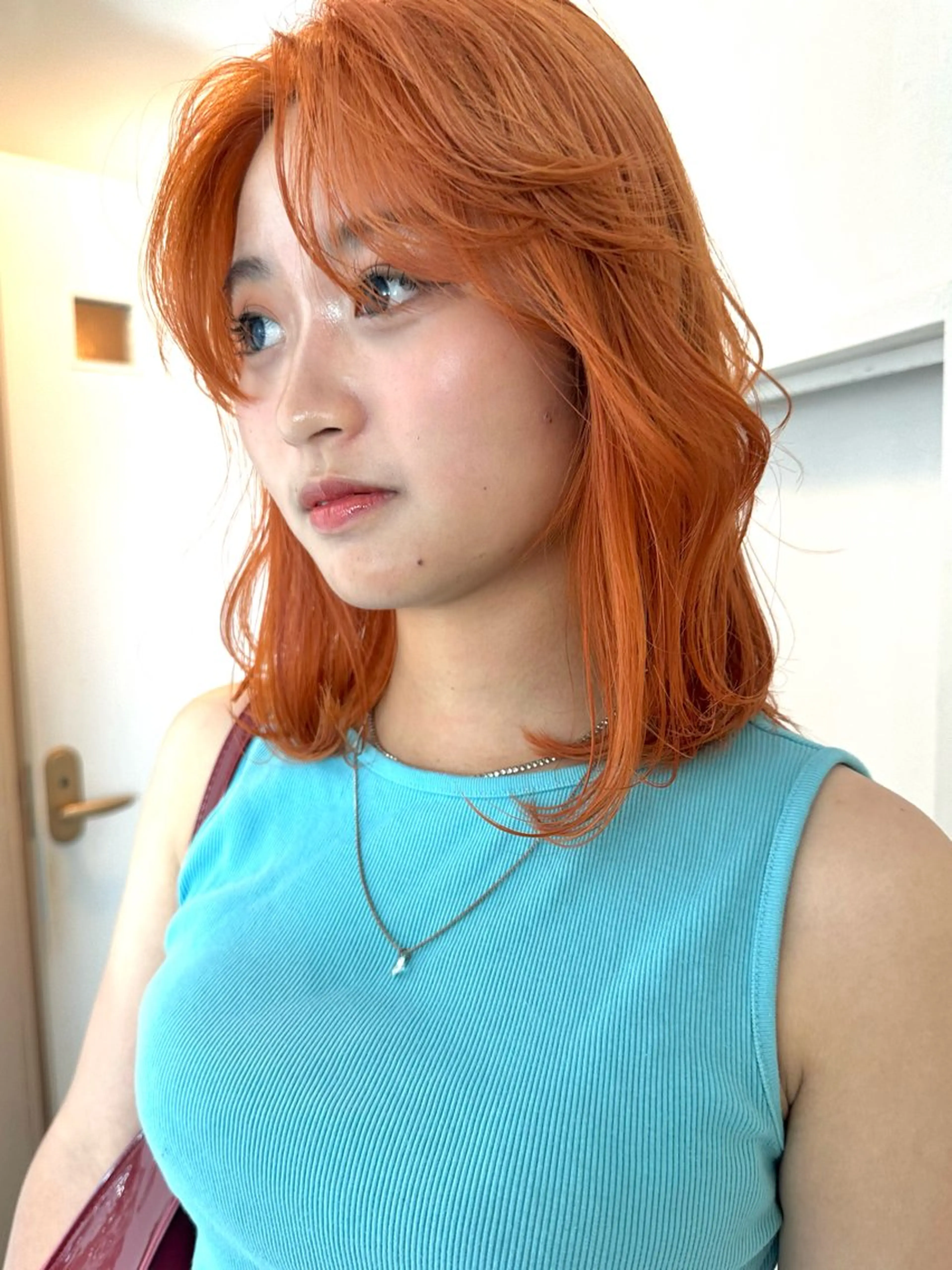 ミディアム カラー 🍓ケアブリーチ× レイヤーカット🍓のヘアスタイル