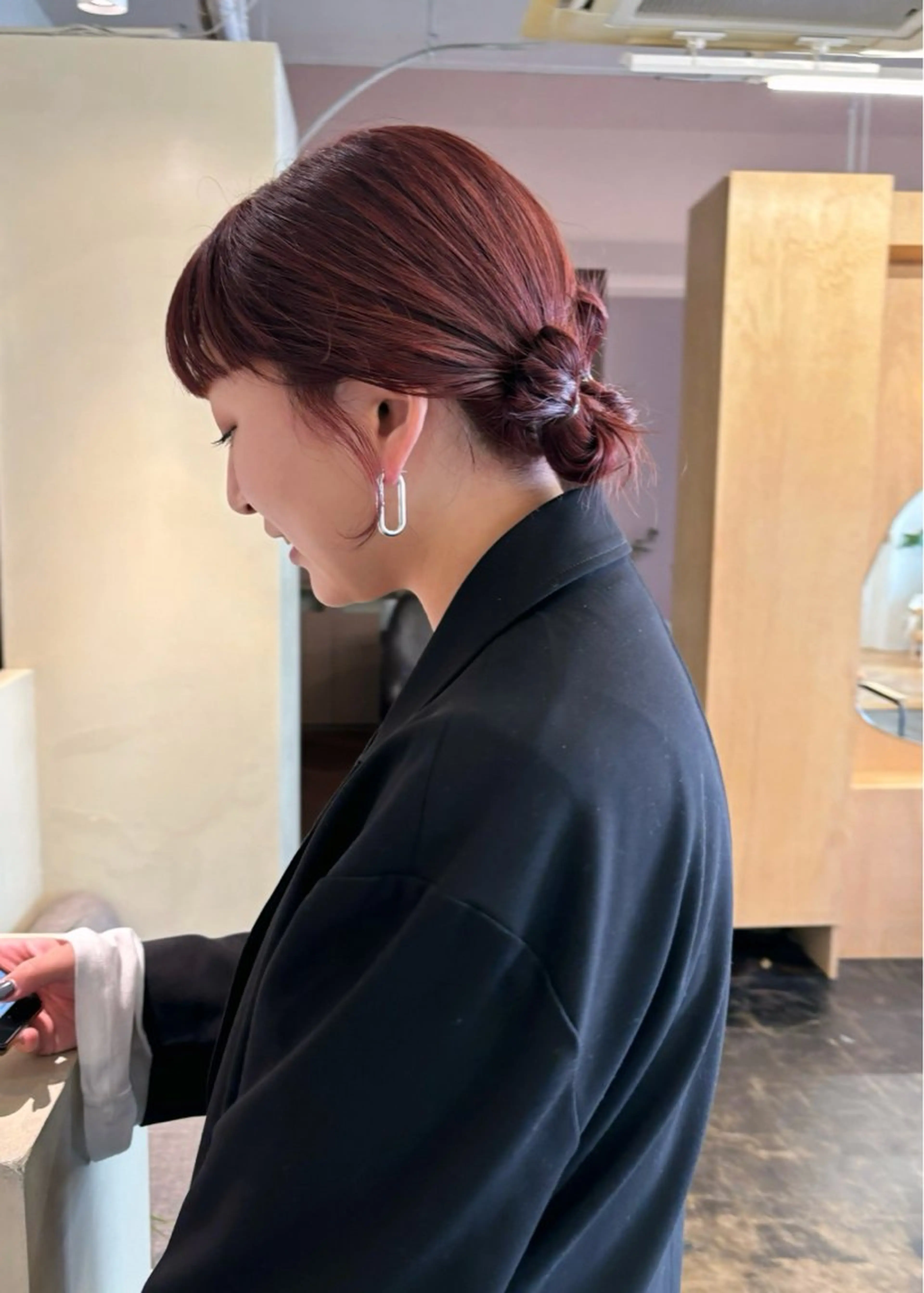 ミディアム カラー レッドカラー 西山 紗耶香🪽 透明感カラー/ボブのヘアスタイル