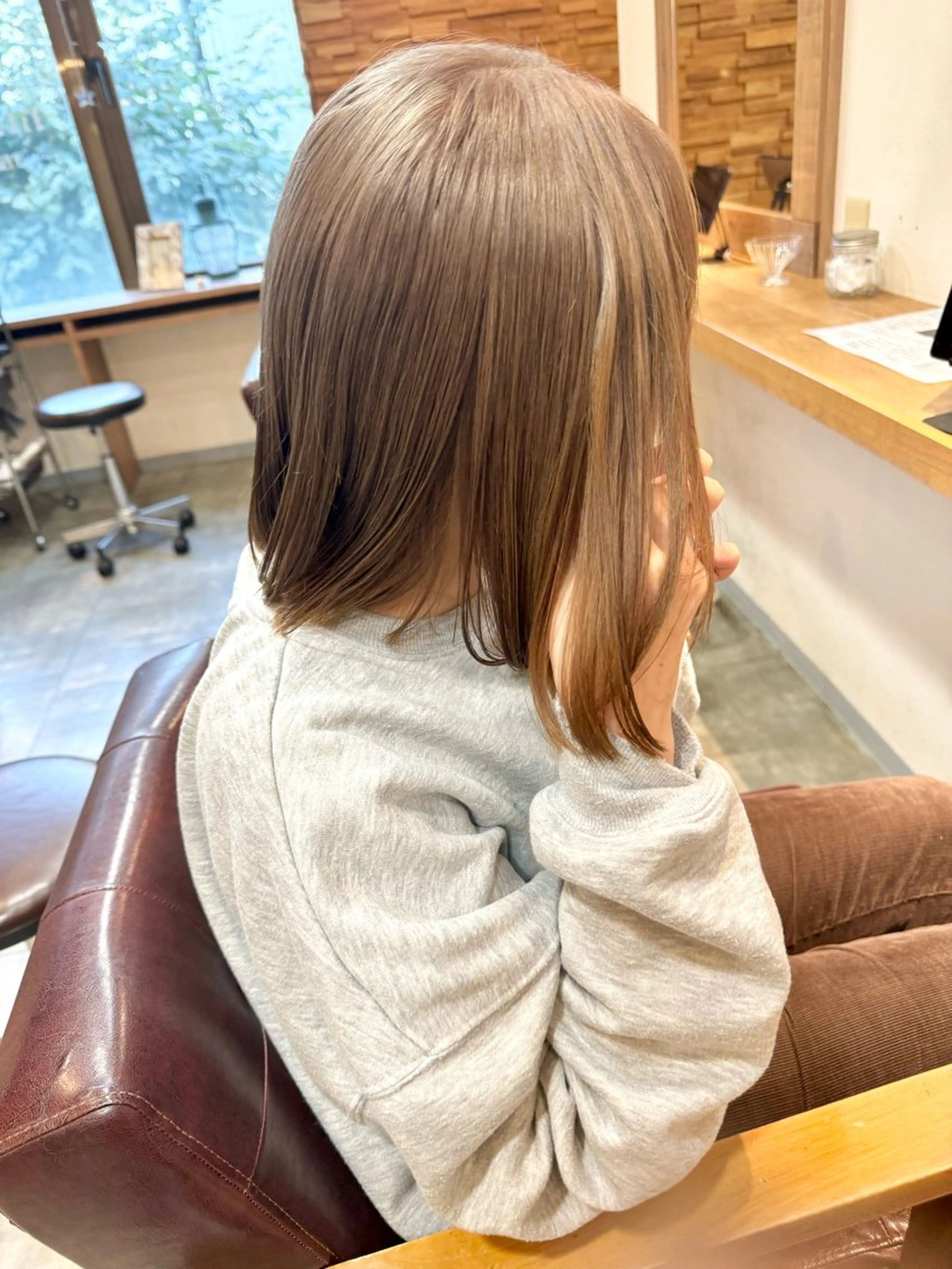 ミディアム カラー ブリーチ gotoday shaire salon 神戸三宮所属・ショート/パーマ/ MIOのヘアスタイル