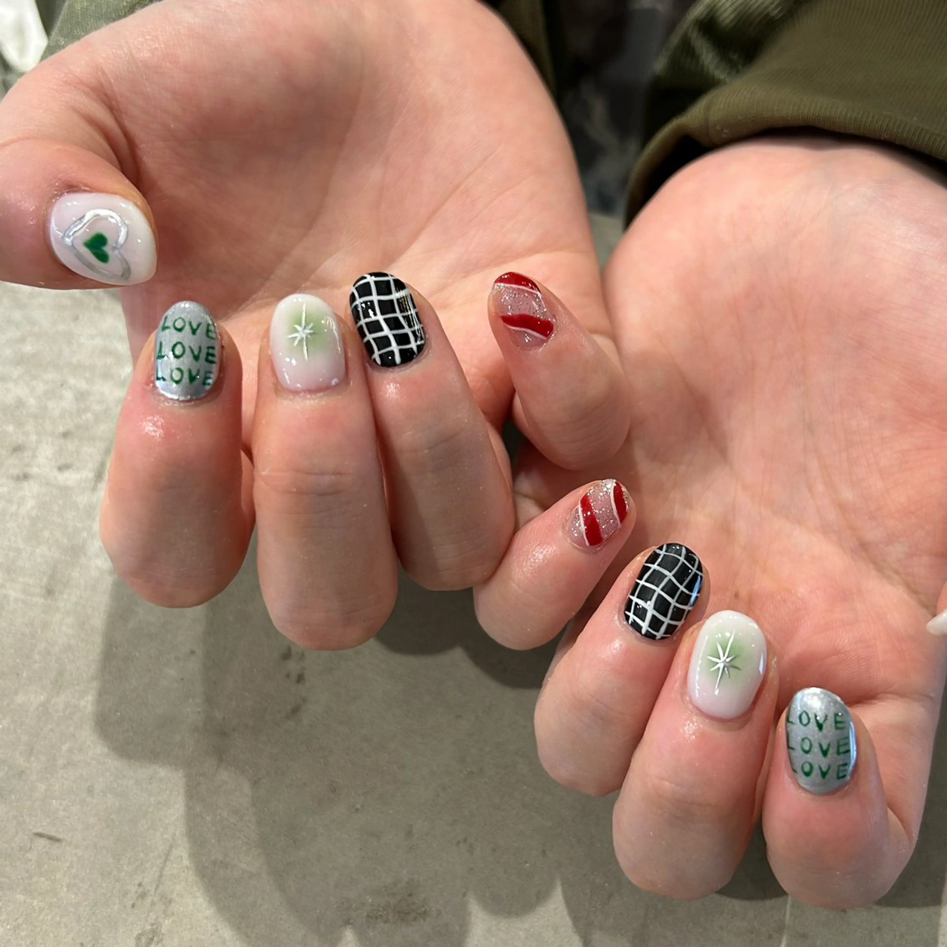 ネイル SHELLTOKYO 💜Kazamakiのネイルデザイン