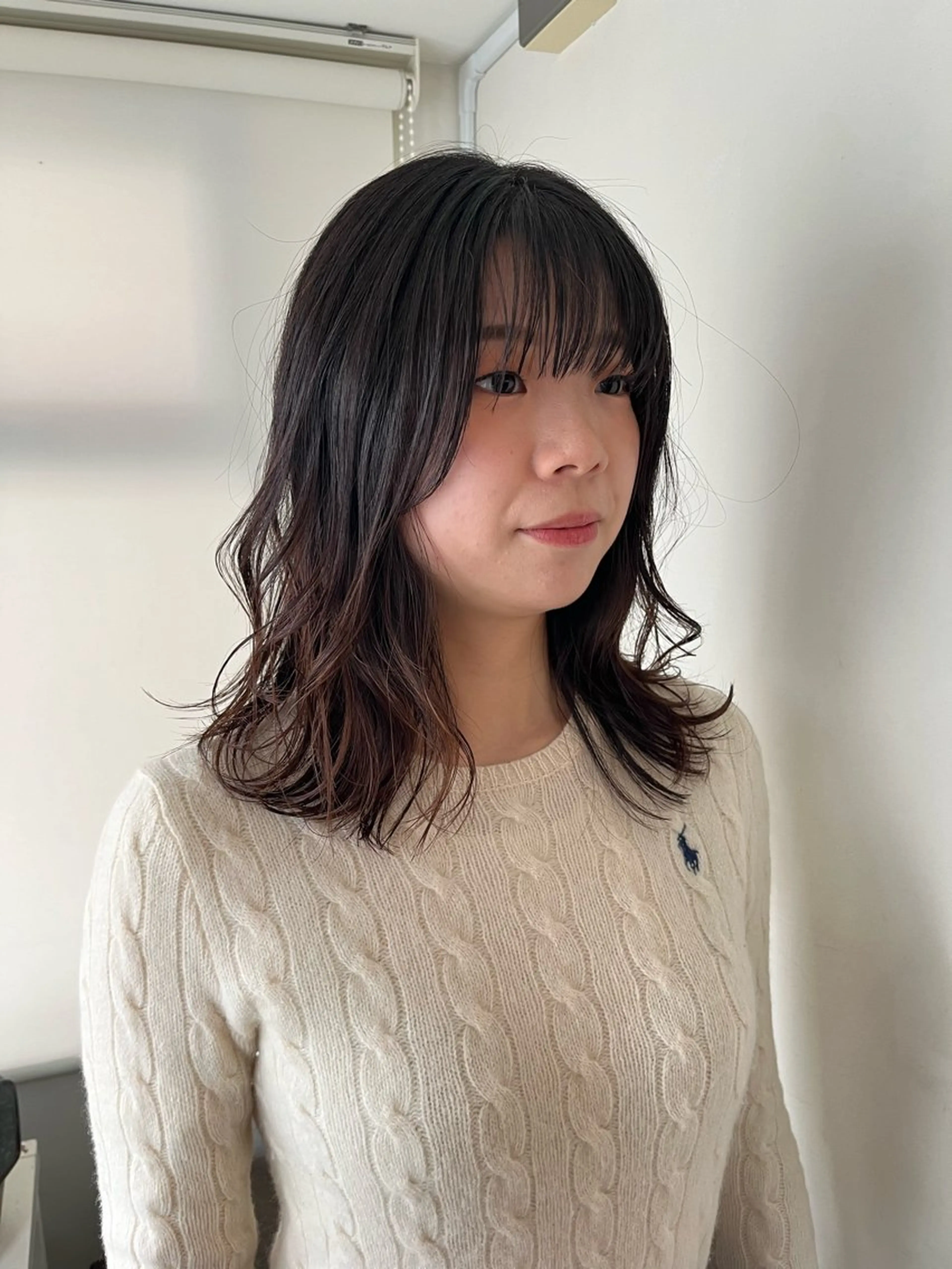 セミロング セミロングパーマ レイヤーカット 🌿ショートヘア 🌿conatsuのヘアスタイル