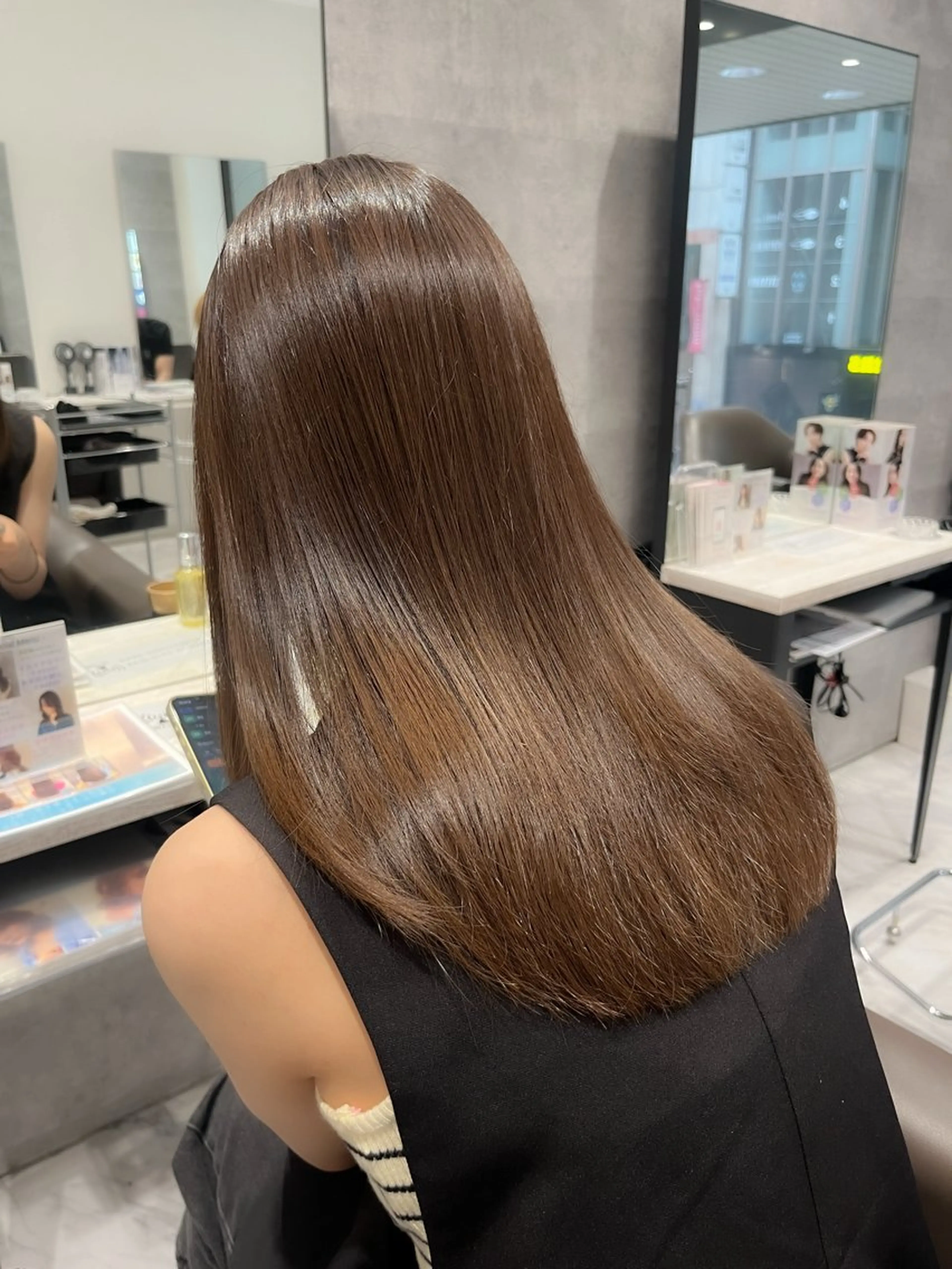 ミディアム カラー ヘアカラー 坂本 理輝のヘアスタイル