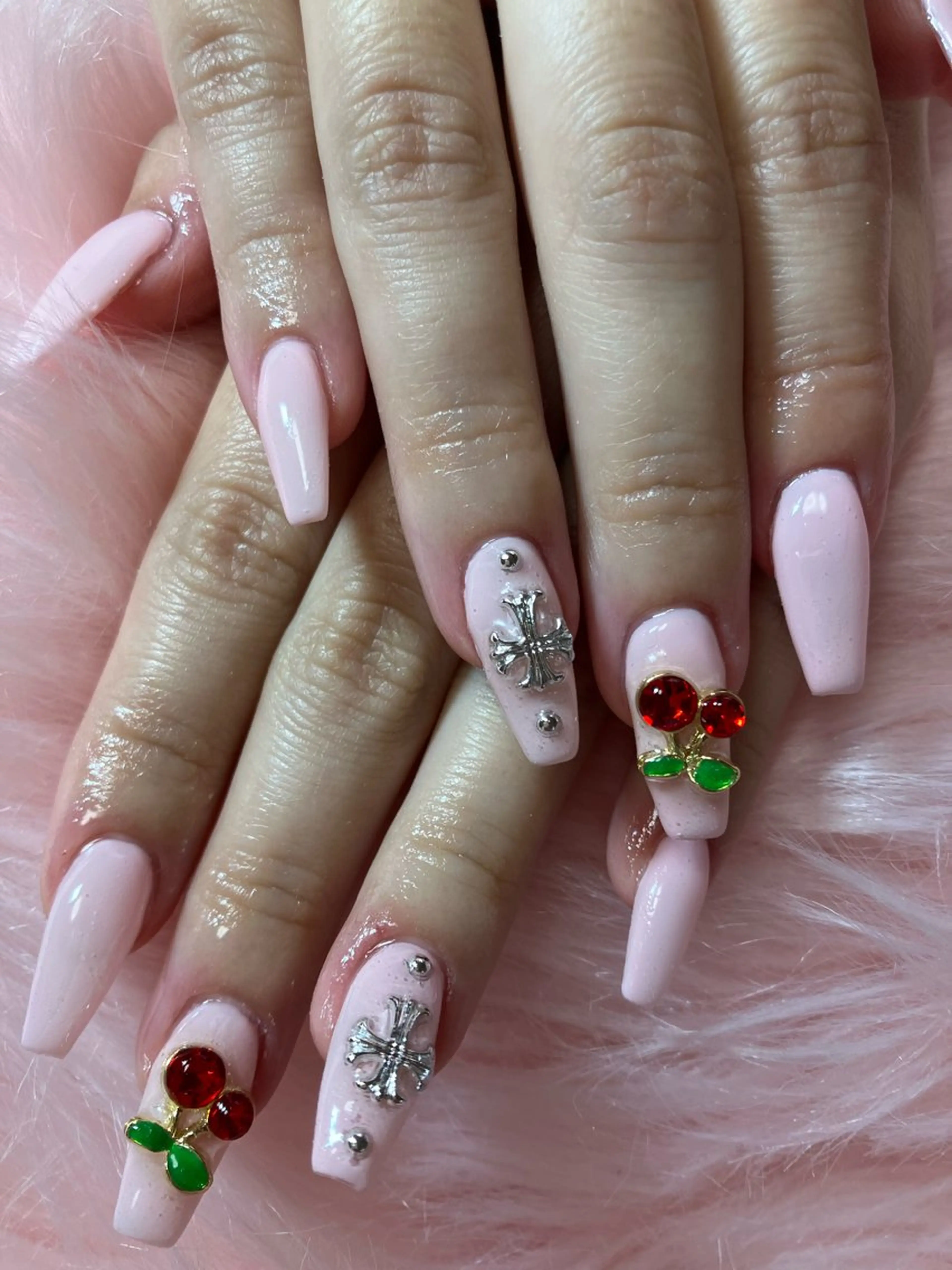 ネイル rukianail 新里のネイルデザイン