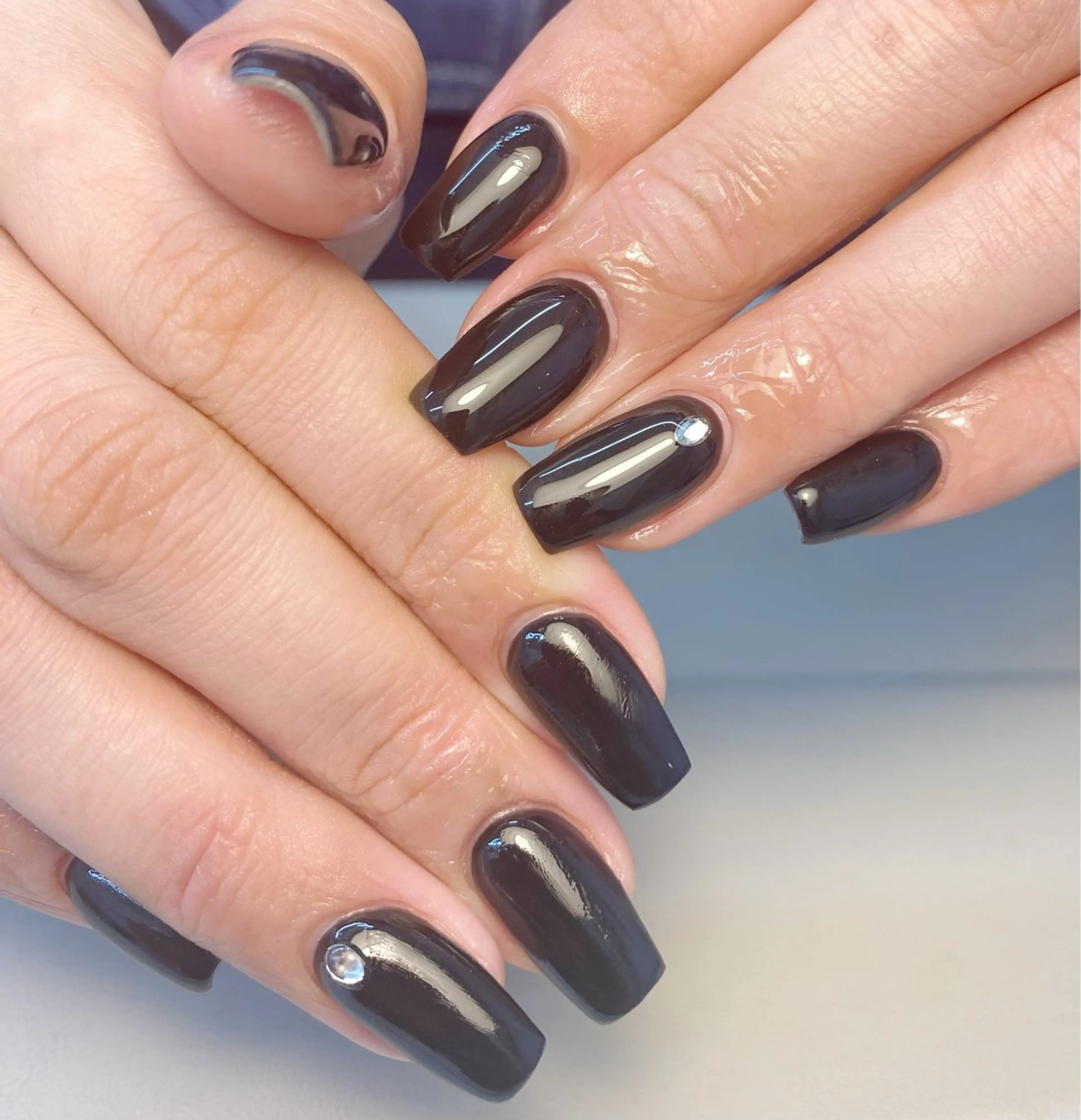 ネイル ハンドネイル AngelChris ビューティーサロン琳のネイルデザイン