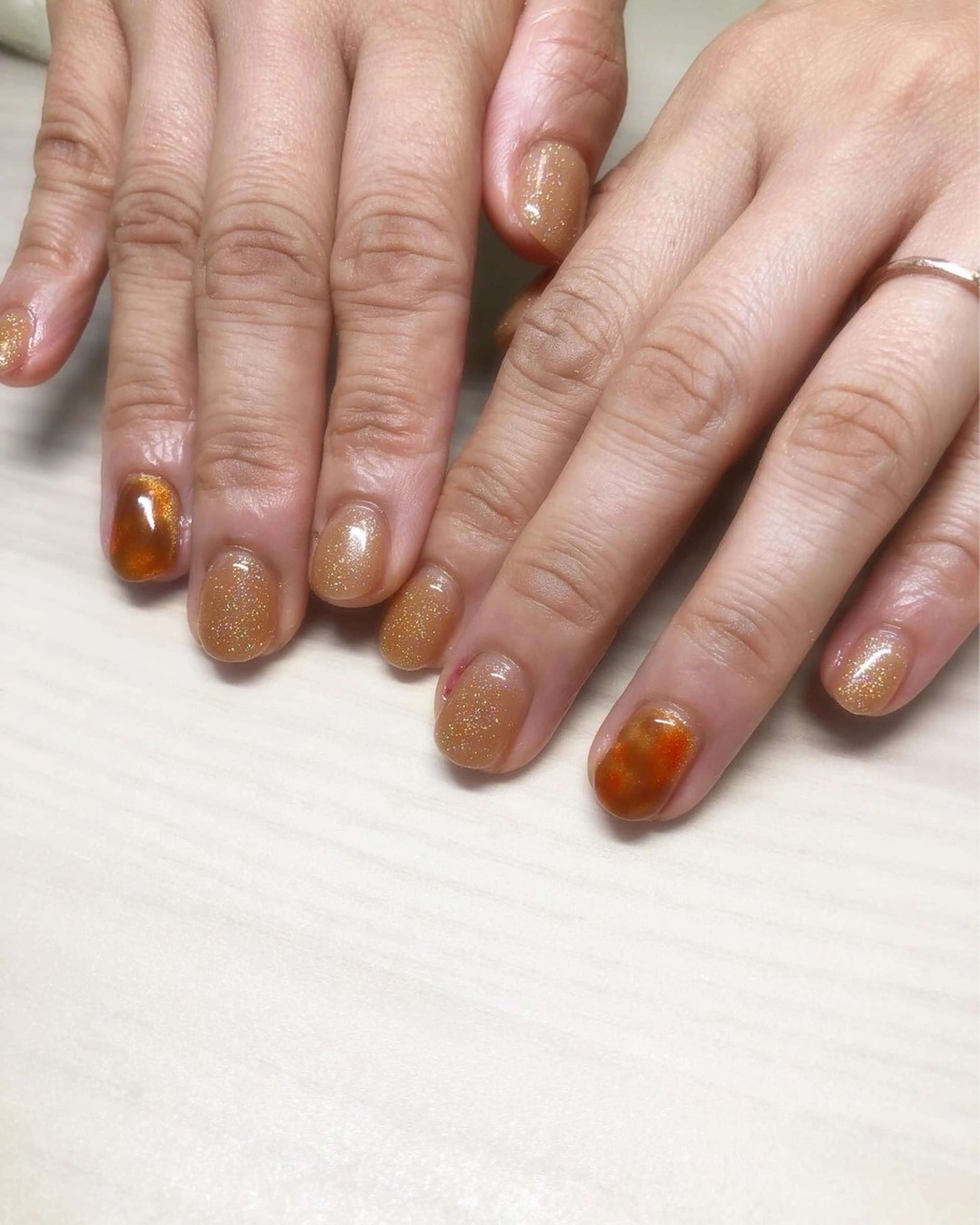 ネイル べっ甲ネイル マグネットネイル デ・アイム「nail salon MIMIPARUN」所属・ナリス化粧品 MIMIPARUNのネイルデザイン