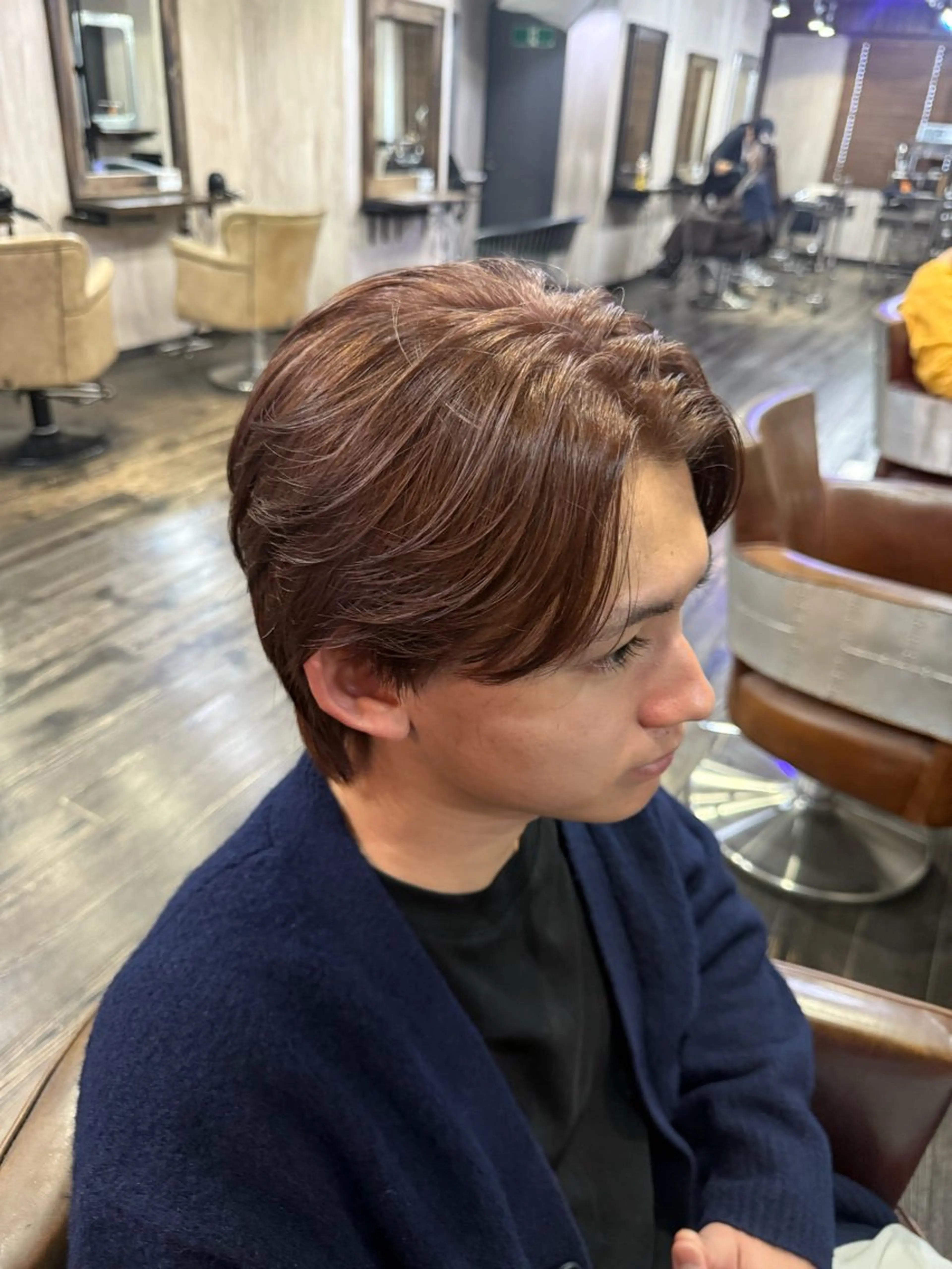 ショート カラー メンズ センターパート ブラウンカラー カット ヘアカラー メンズカット/パーマ 艶カラーTAIGA︎のヘアスタイル