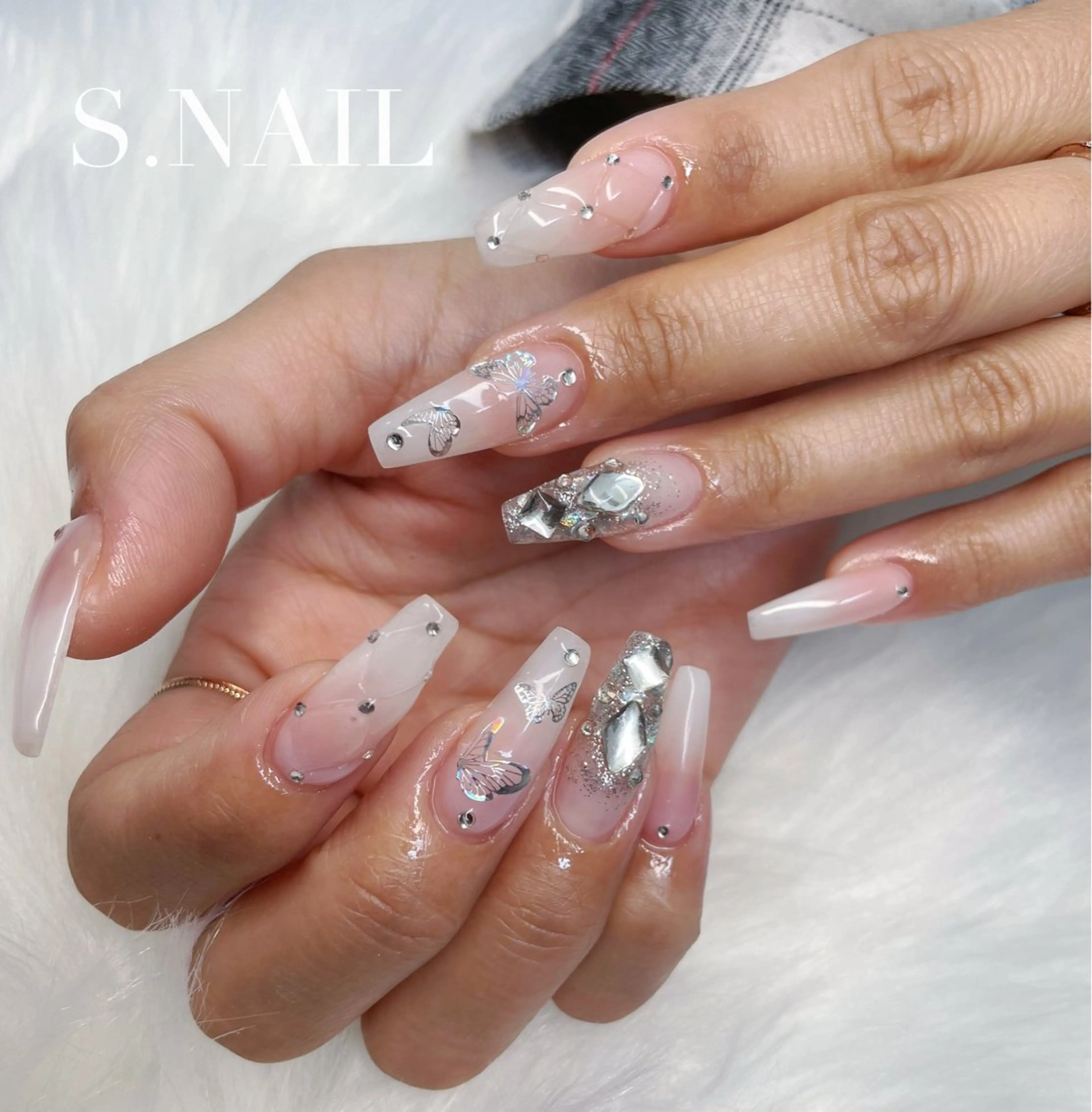 ネイル 持ち込み ハンドネイル S♡NAIL所属・S.NAIL Suuのネイルデザイン