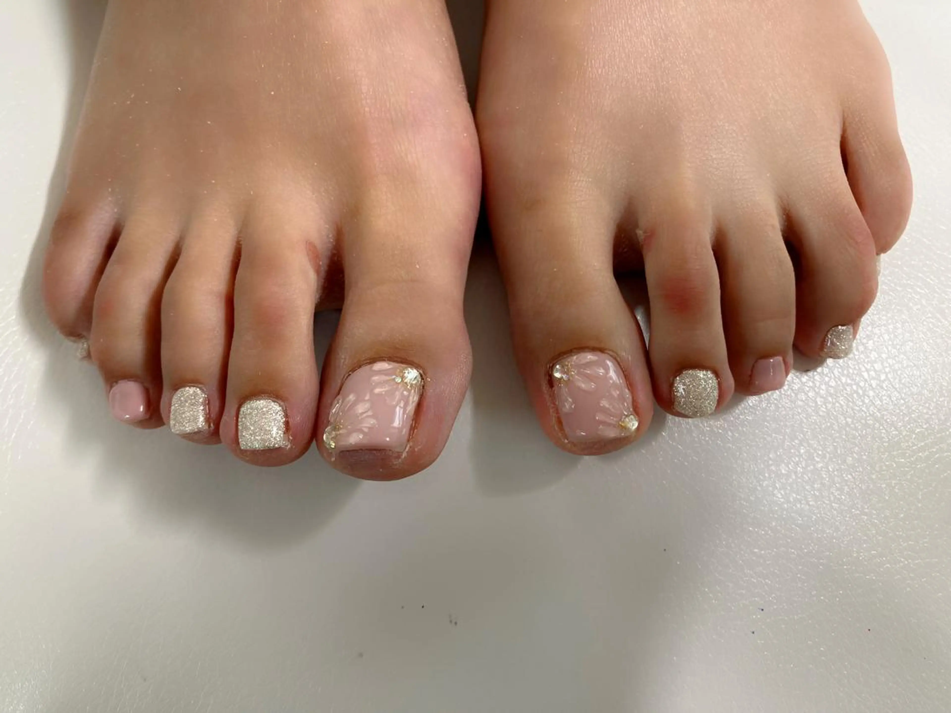 ネイル アートネイル フットネイル komohana salon🌺のネイルデザイン