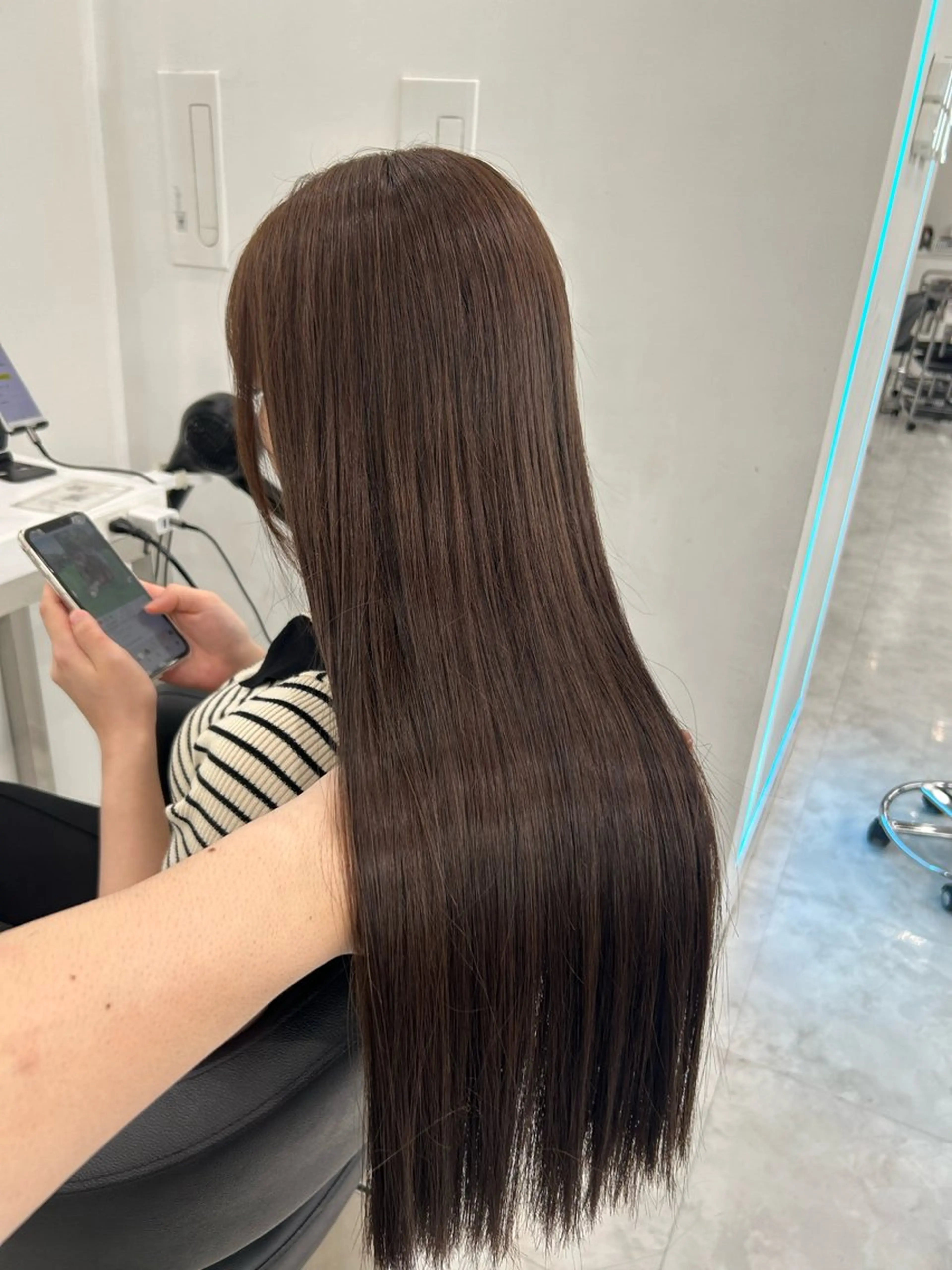 ロング カラー カット ヘアカラー トリートメント ヘアセット 💖透け感ベージュ KOTA💖のヘアスタイル