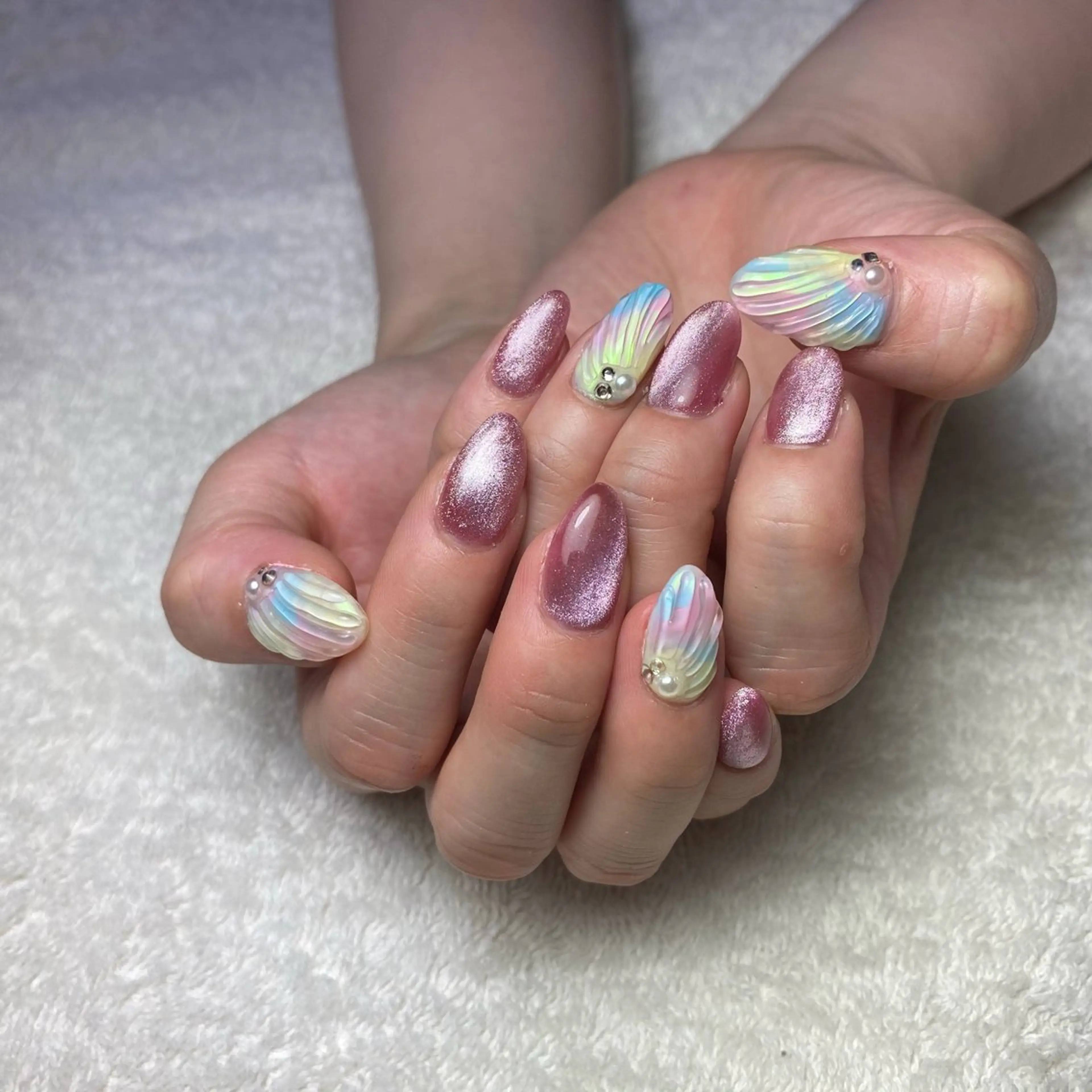 ネイル マグネットネイル 夏ネイル ハンドネイル COCO+所属・COCO +のエステ・リラクイメージ