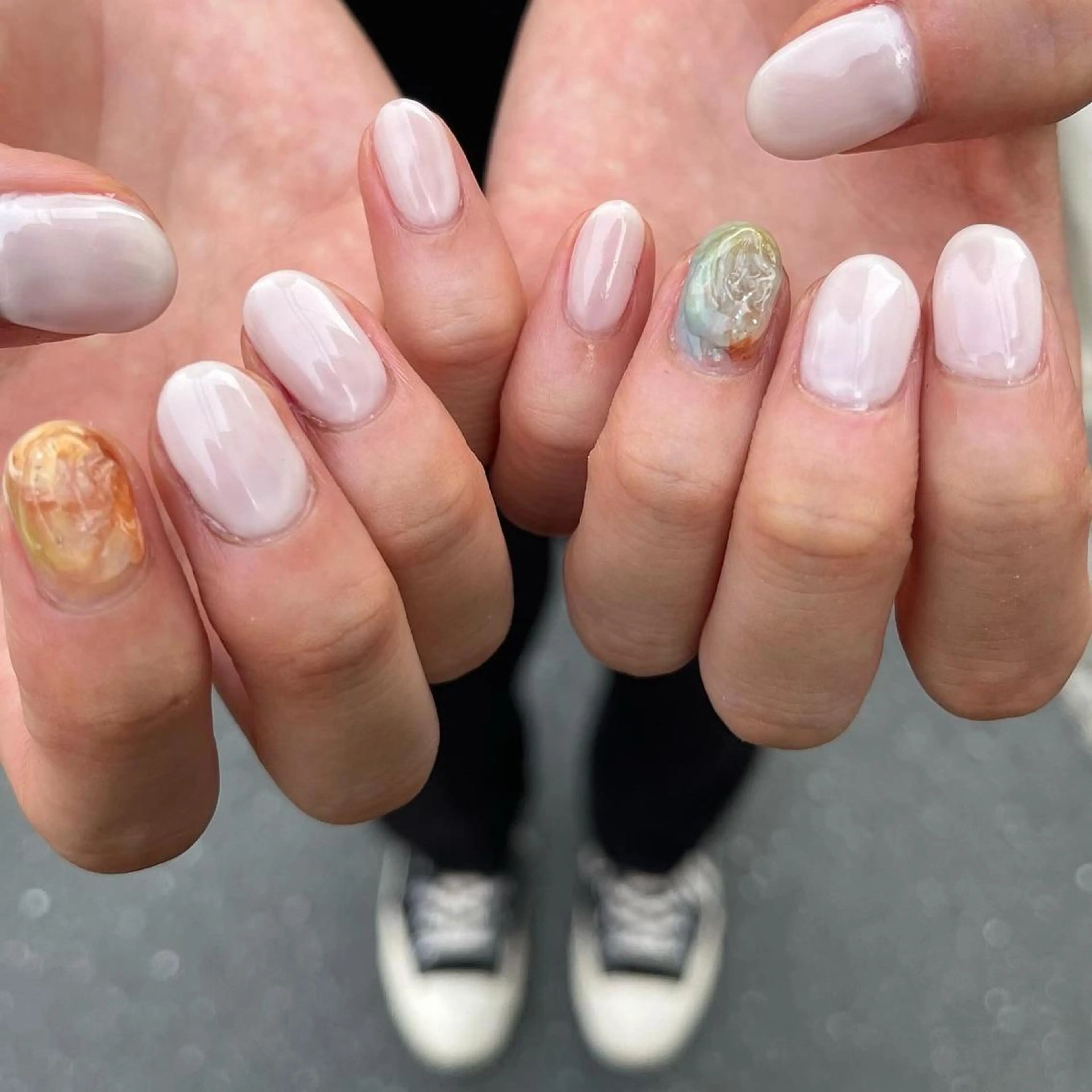 ネイル オーロラネイル クリアネイル 氷ネイル・うるうるネイル 韓国ネイル ニュアンスネイル Salon Ｋのネイルデザイン