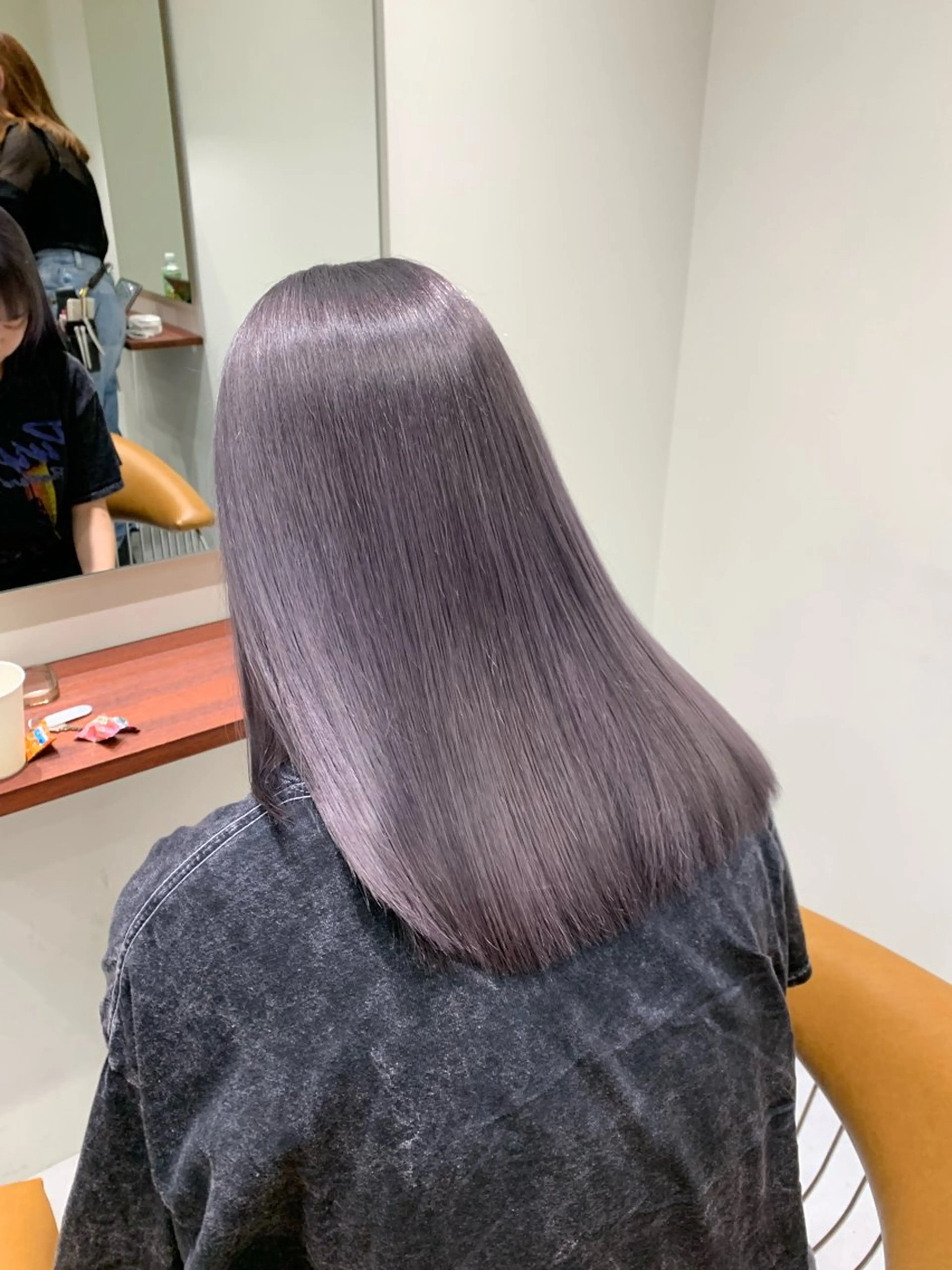 セミロング 伊藤 りいなのヘアスタイル