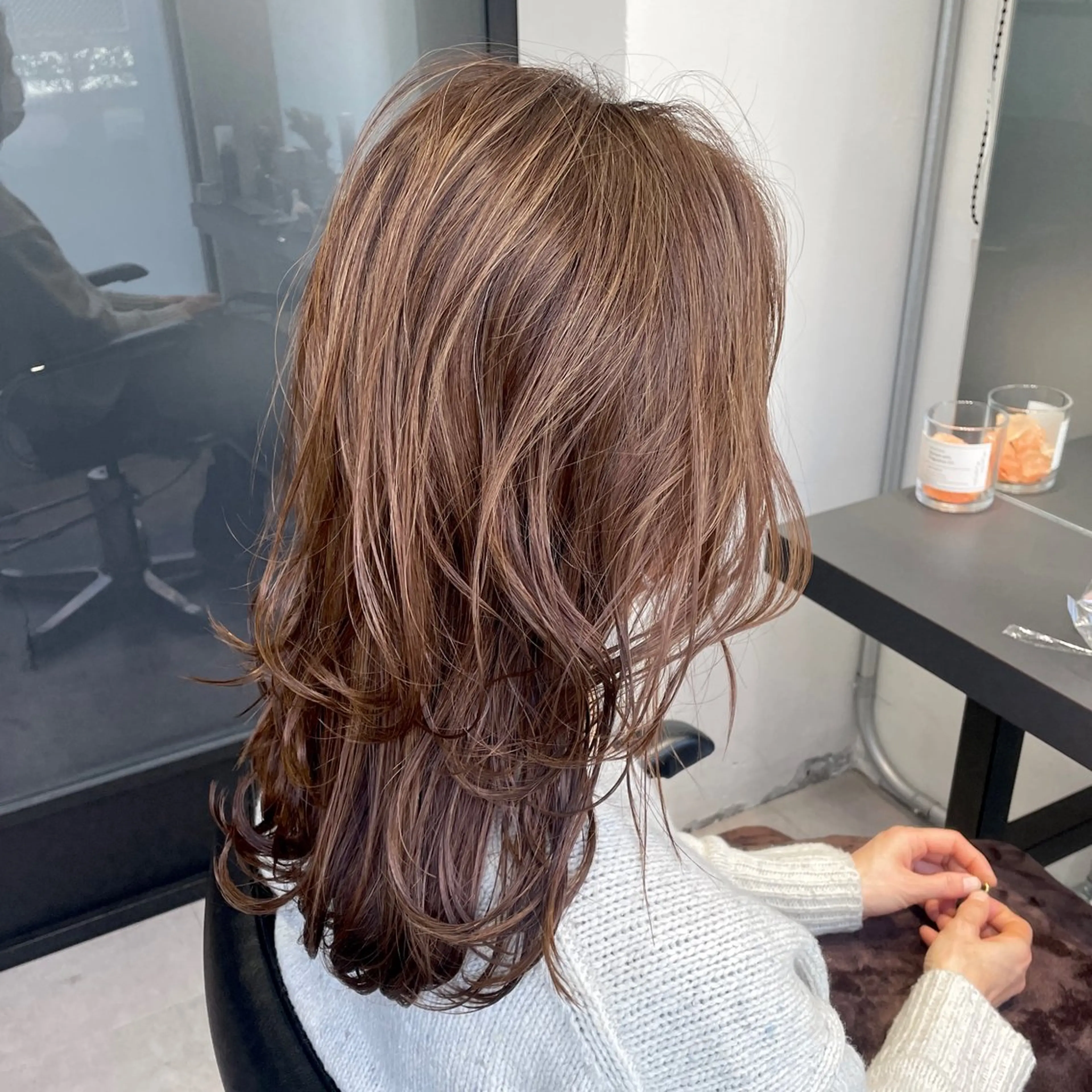 ロング カラー ロングレイヤー くびれヘア レイヤーカット ロング トリートメント ヘアカラー トリートメント DX SHARE SALON所属・matka白髪ぼかし 大人ヘア/KEIKOのヘアスタイル