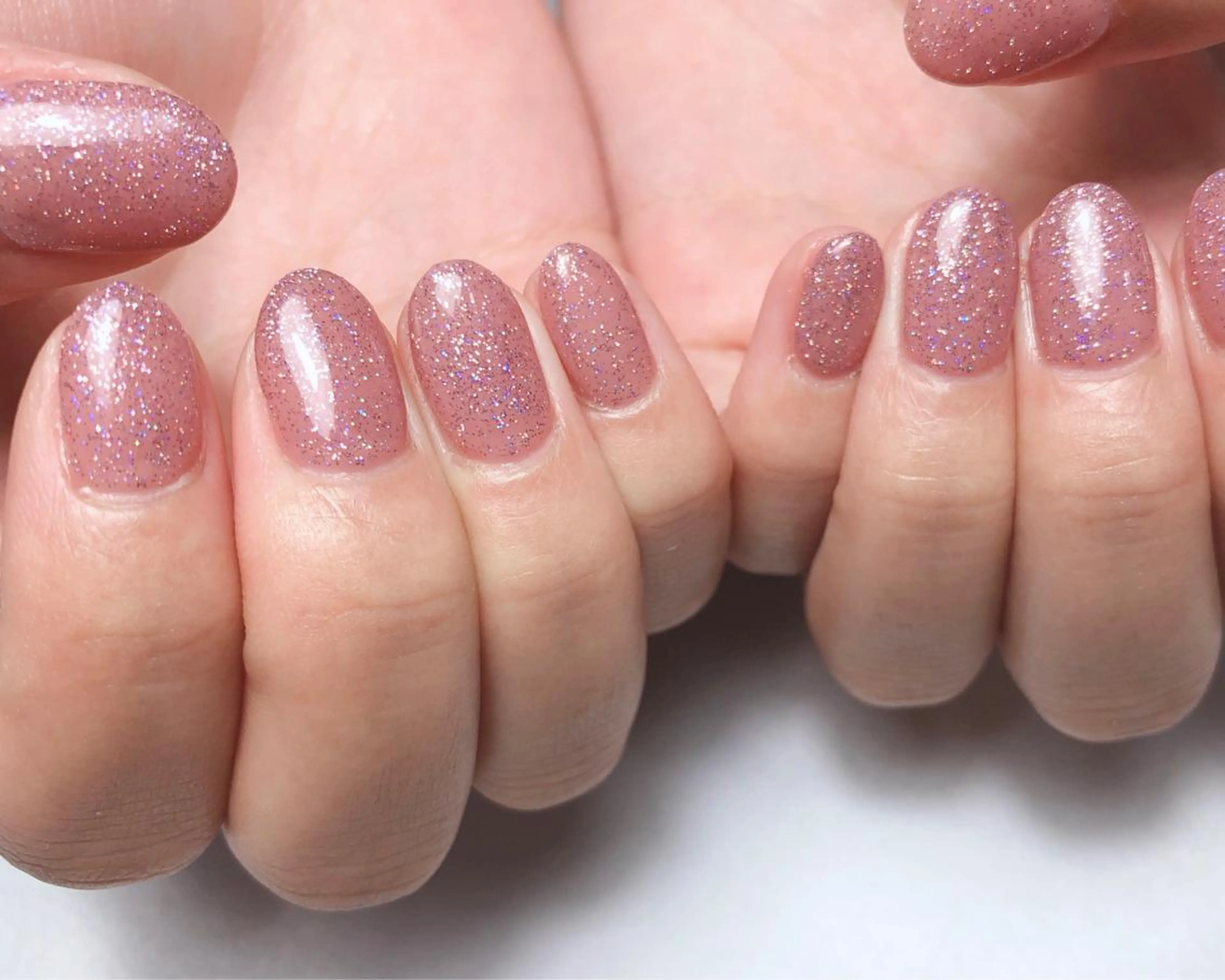 ネイル フラッシュネイル ラメ(グリッター) ピンク ハンドネイル nail heron所属・saki_ nail heronのその他イメージ