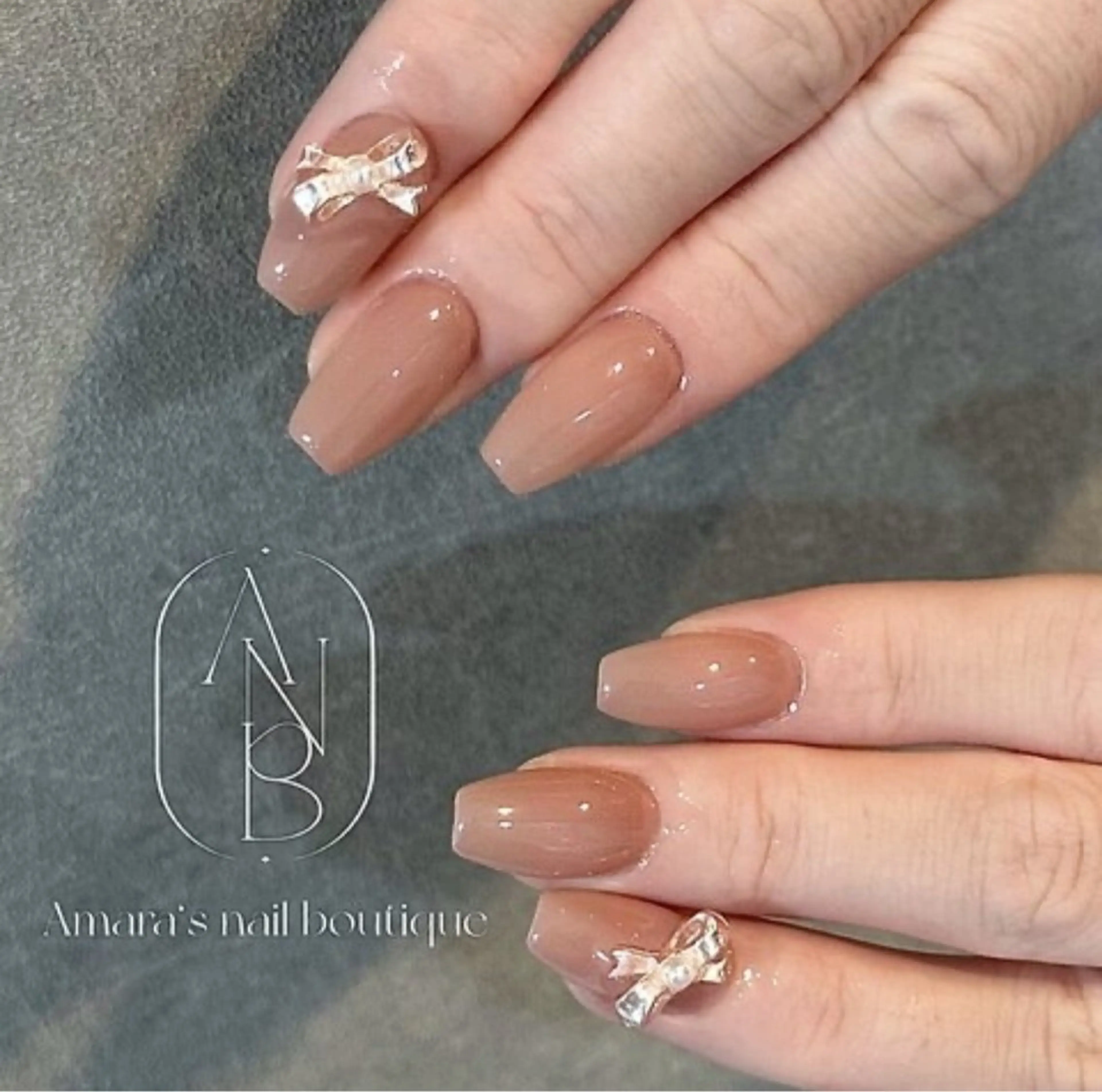 🩵ワンカラー✖️パーツ2個Orスートン埋め尽くし2本¥6800→ ¥5800の写真