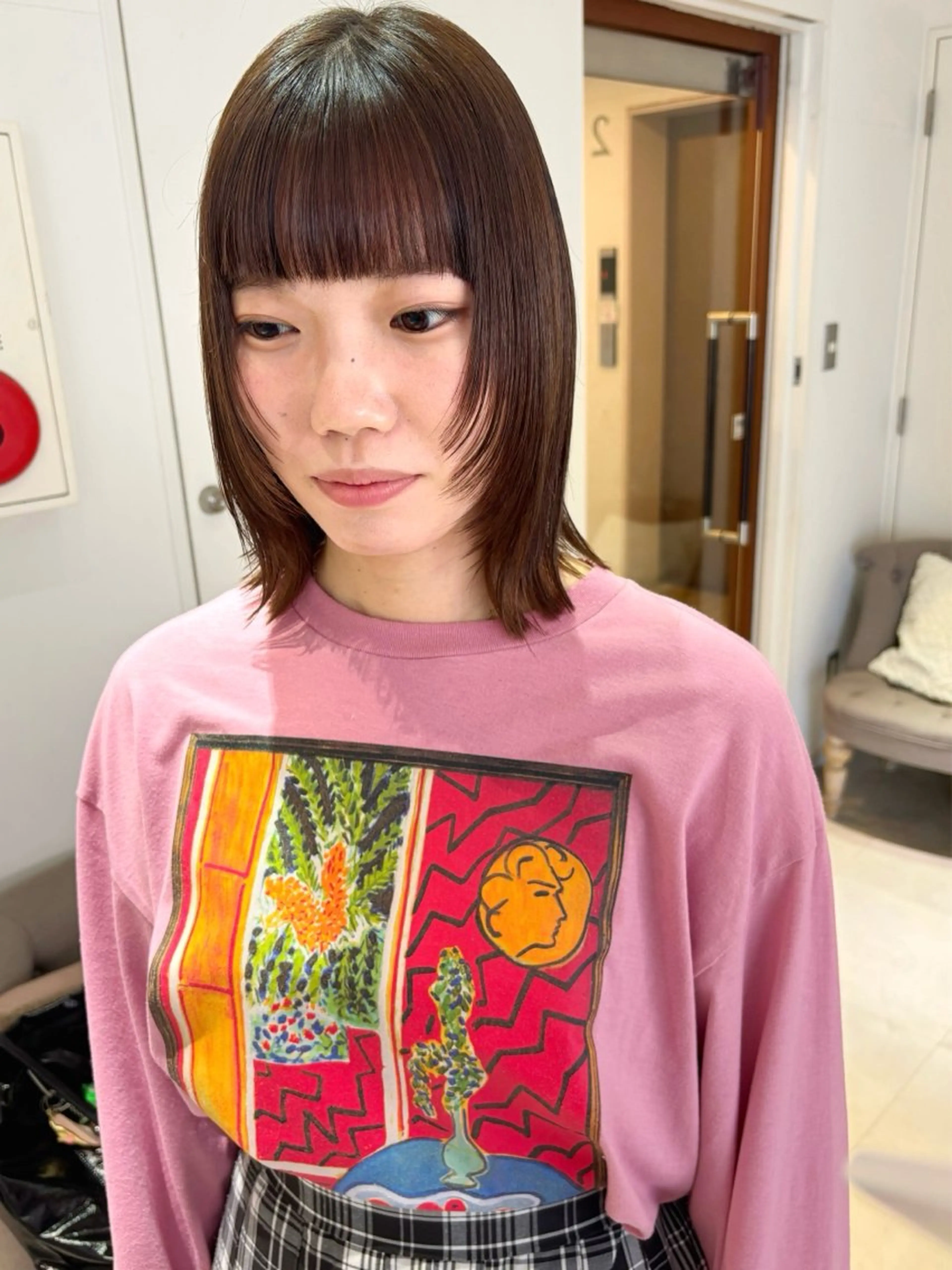 ミディアム カラー カット ヘアカラー トリートメント 齋藤 咲のヘアスタイル