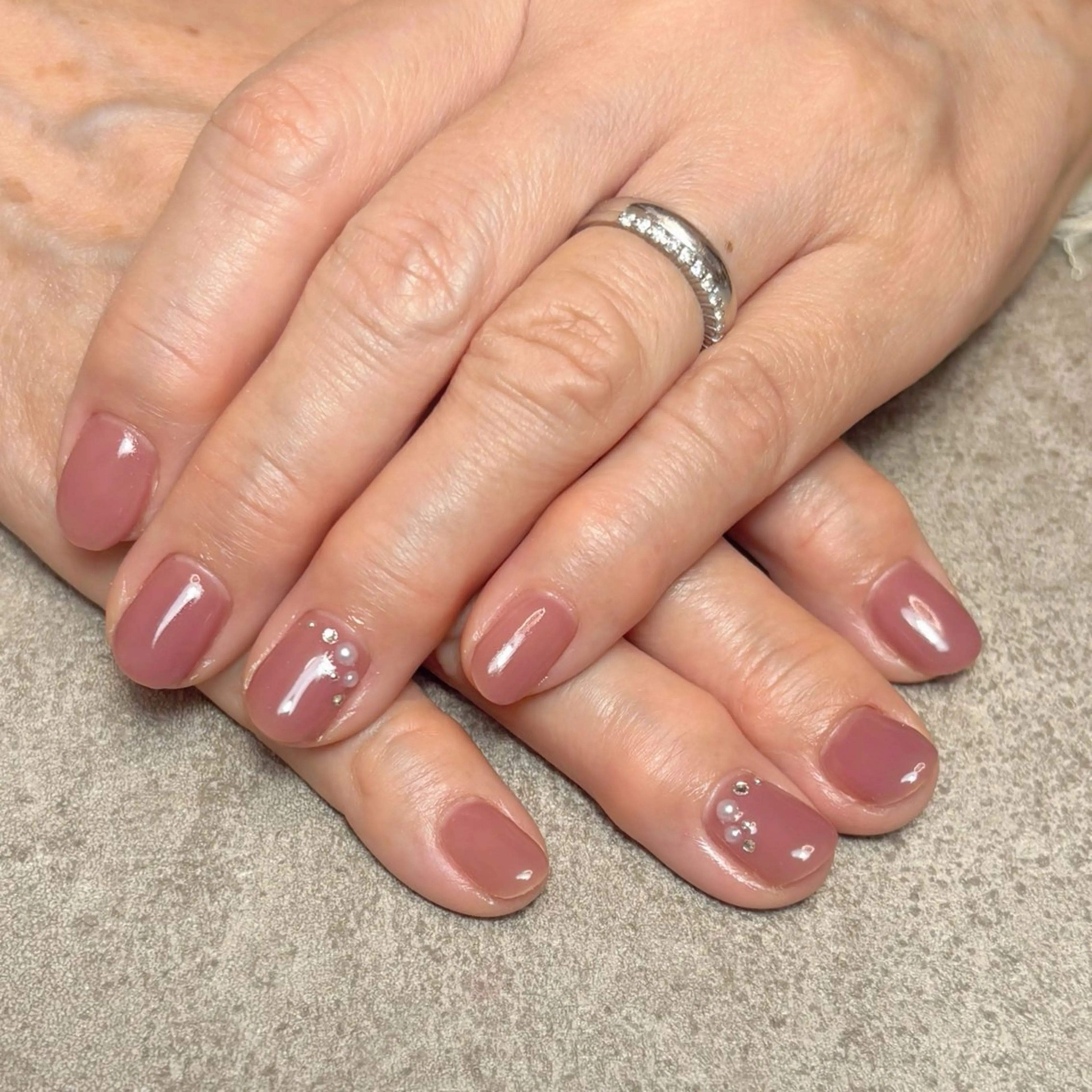 ネイル ハンドネイル nailroom DIASOMNIAのネイルデザイン