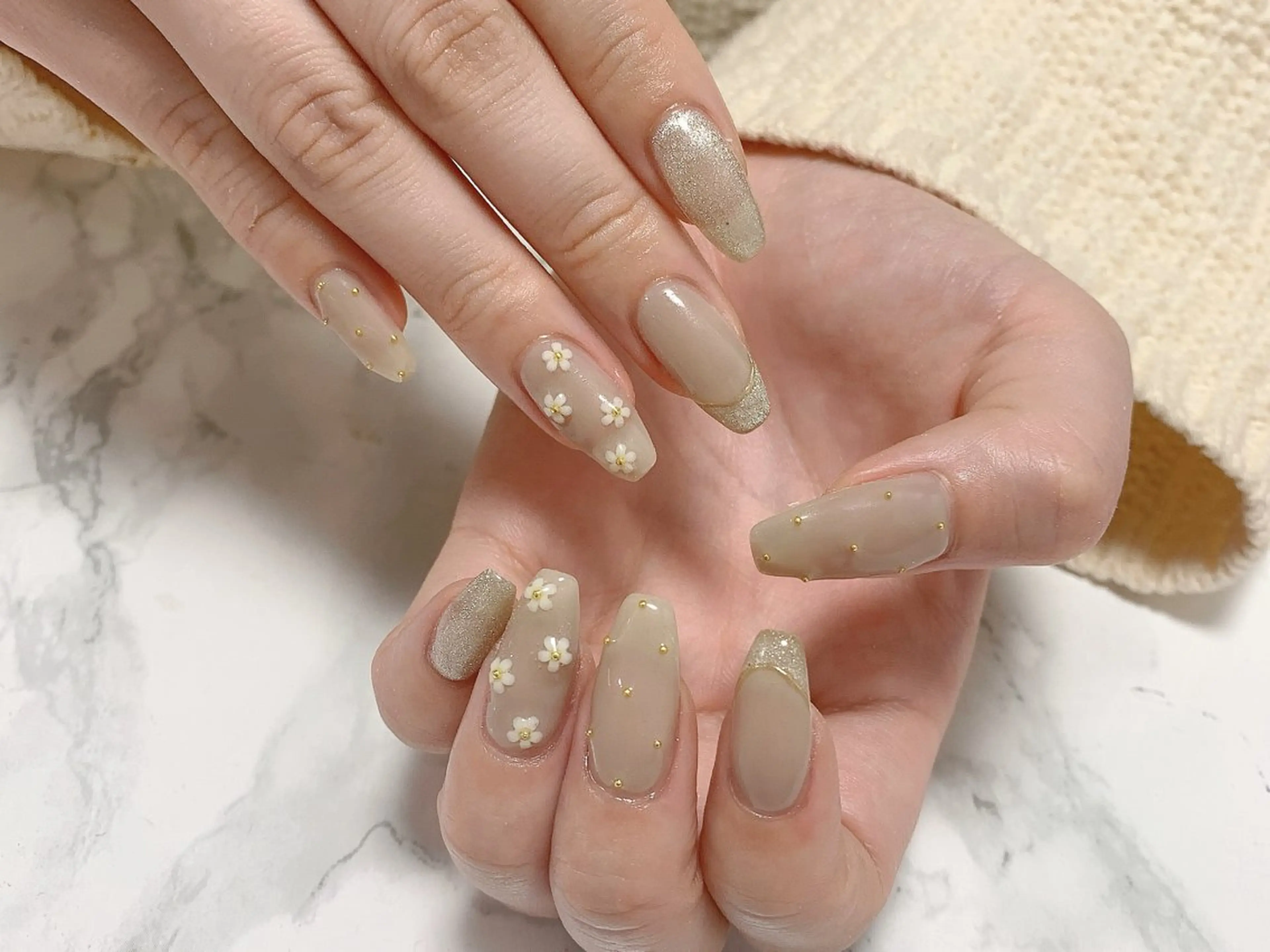 ネイル ハンドネイル はな💎ネイル ワンホン、長さ出しのネイルデザイン