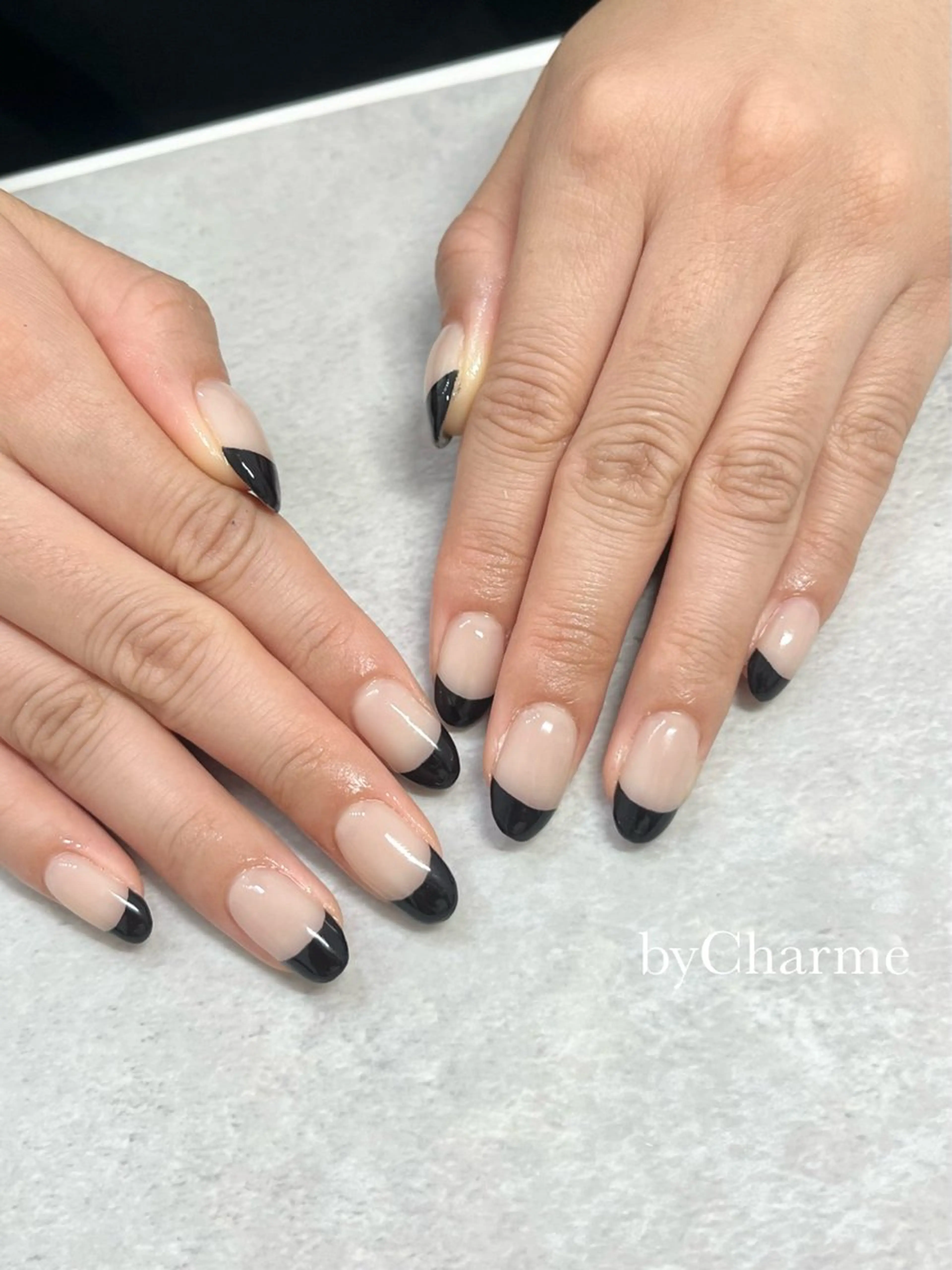 ネイル フレンチネイル Ray. byCharmeのネイルデザイン