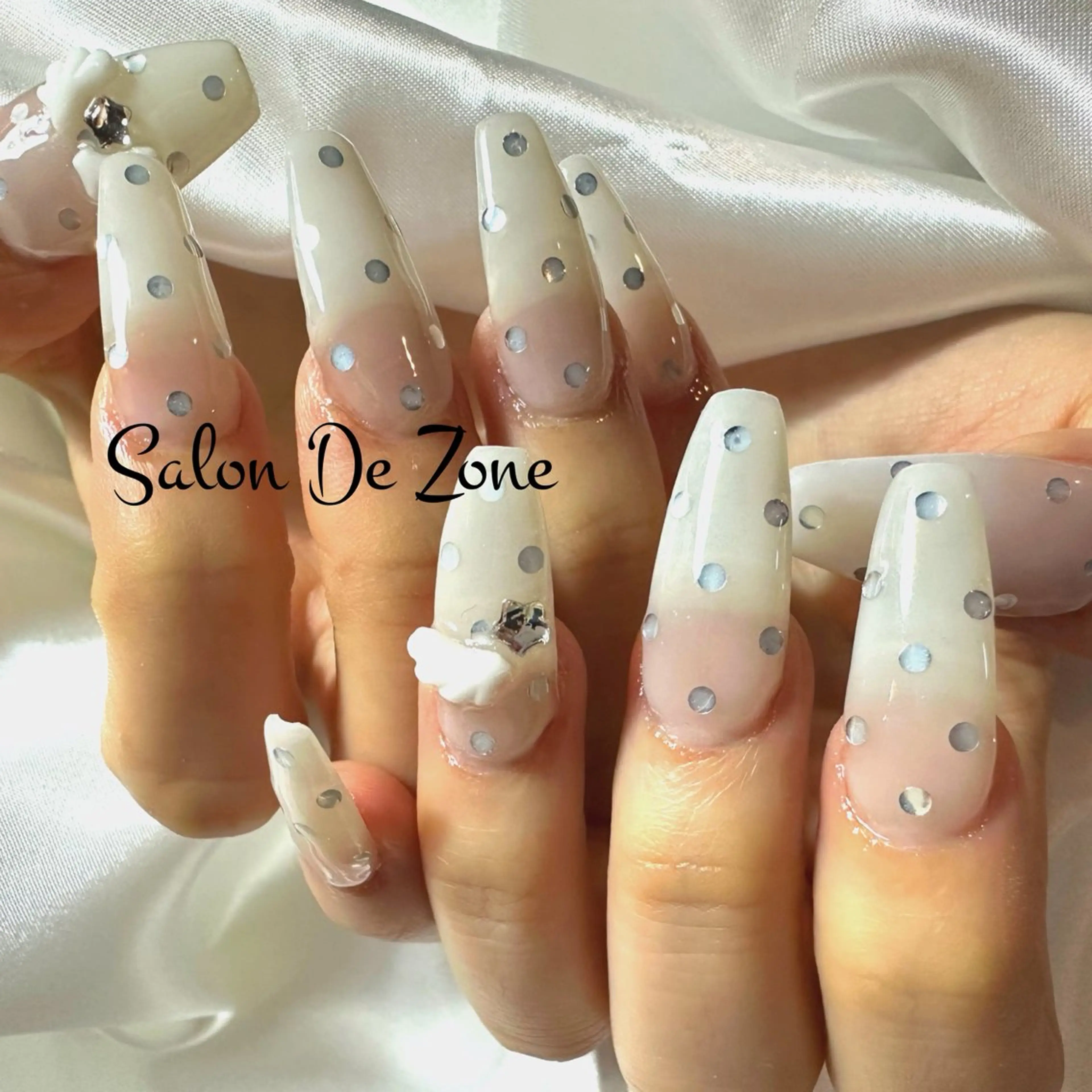 ネイル ハンドネイル Salon De Zone / サロン ド ゾーン所属・Salon De Zoneのネイルデザイン