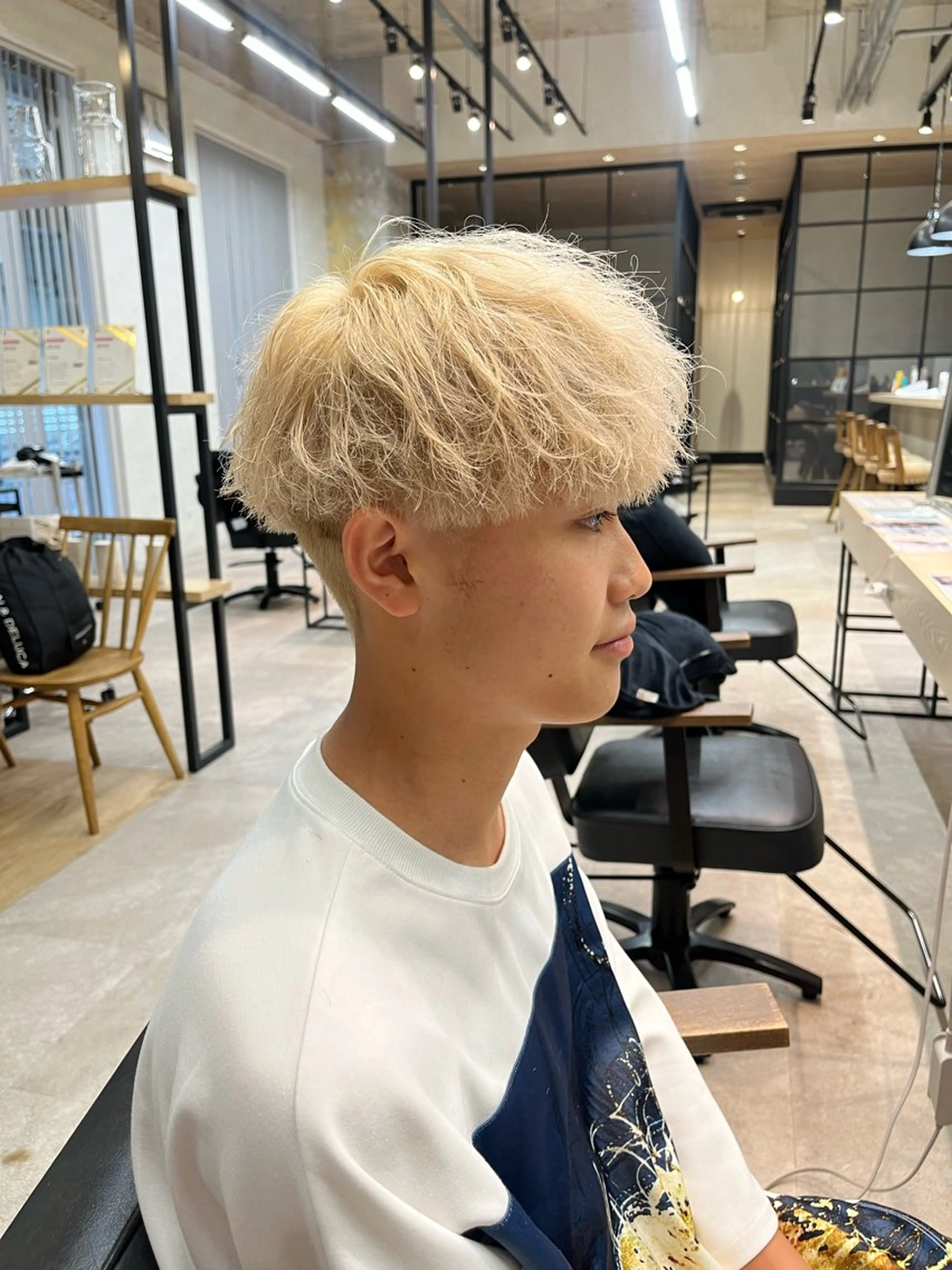 カラー ニュアンスパーマ 曲がる縮毛矯正　爲石のヘアスタイル