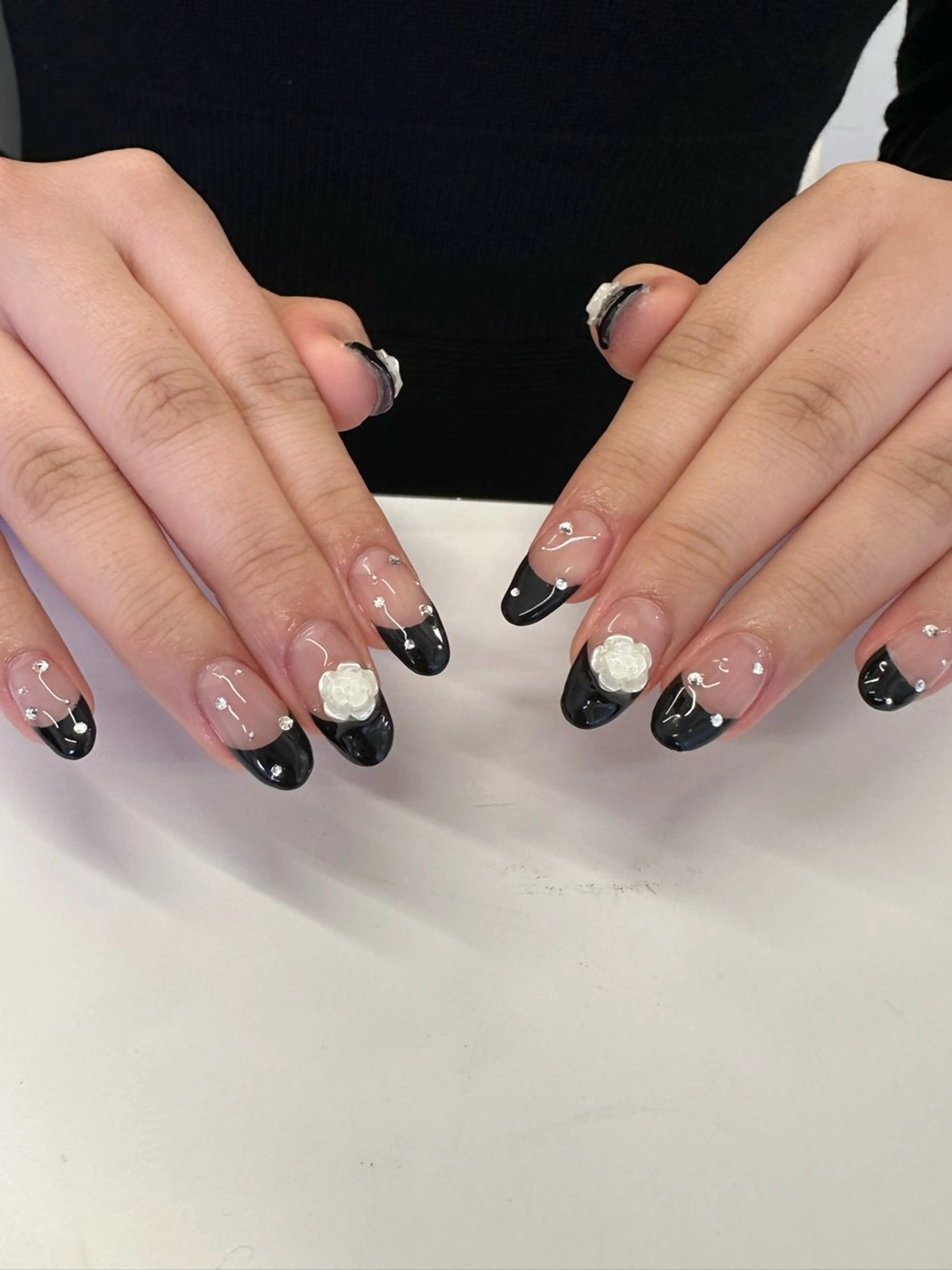 ネイル フレンチネイル nachi 🎀のネイルデザイン