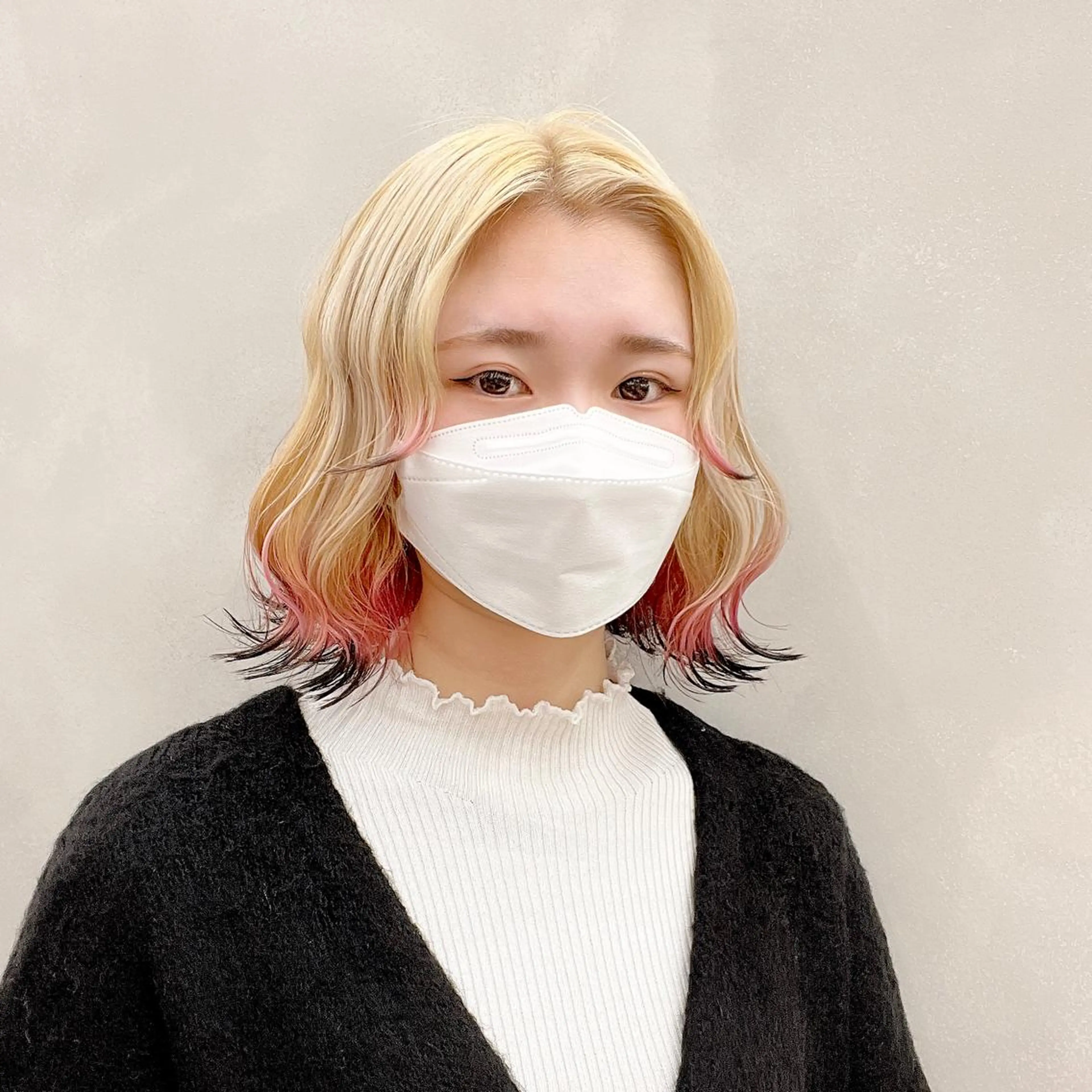 ショート カラー 🤍髪質改善➕透明感 カラー🤍川上葵のヘアスタイル