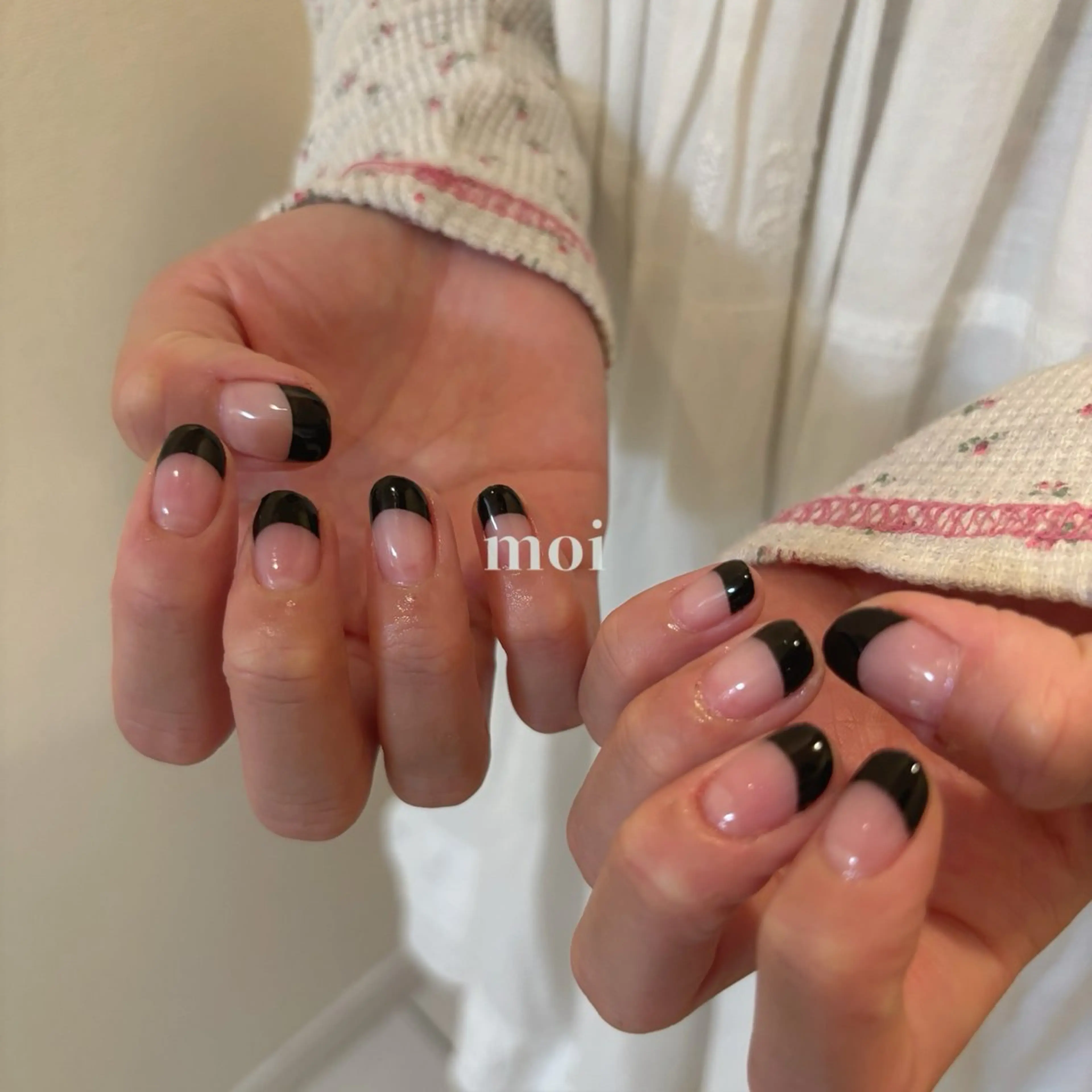 ネイル moi nail ˙⋆.˚のネイルデザイン
