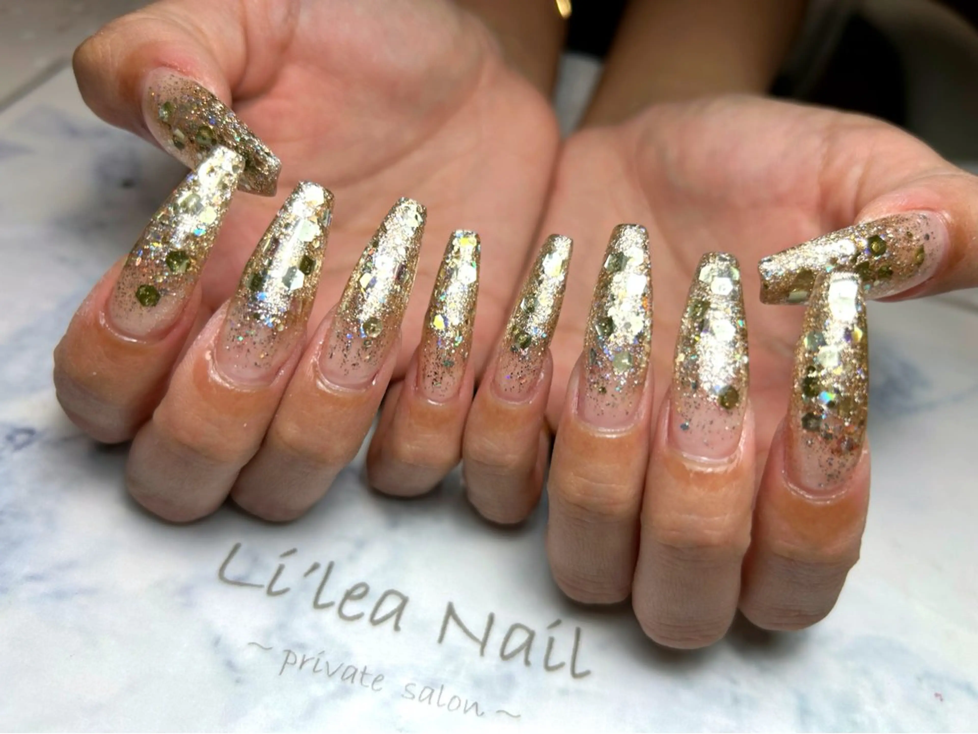 ネイル Li'leaNail AINAのネイルデザイン