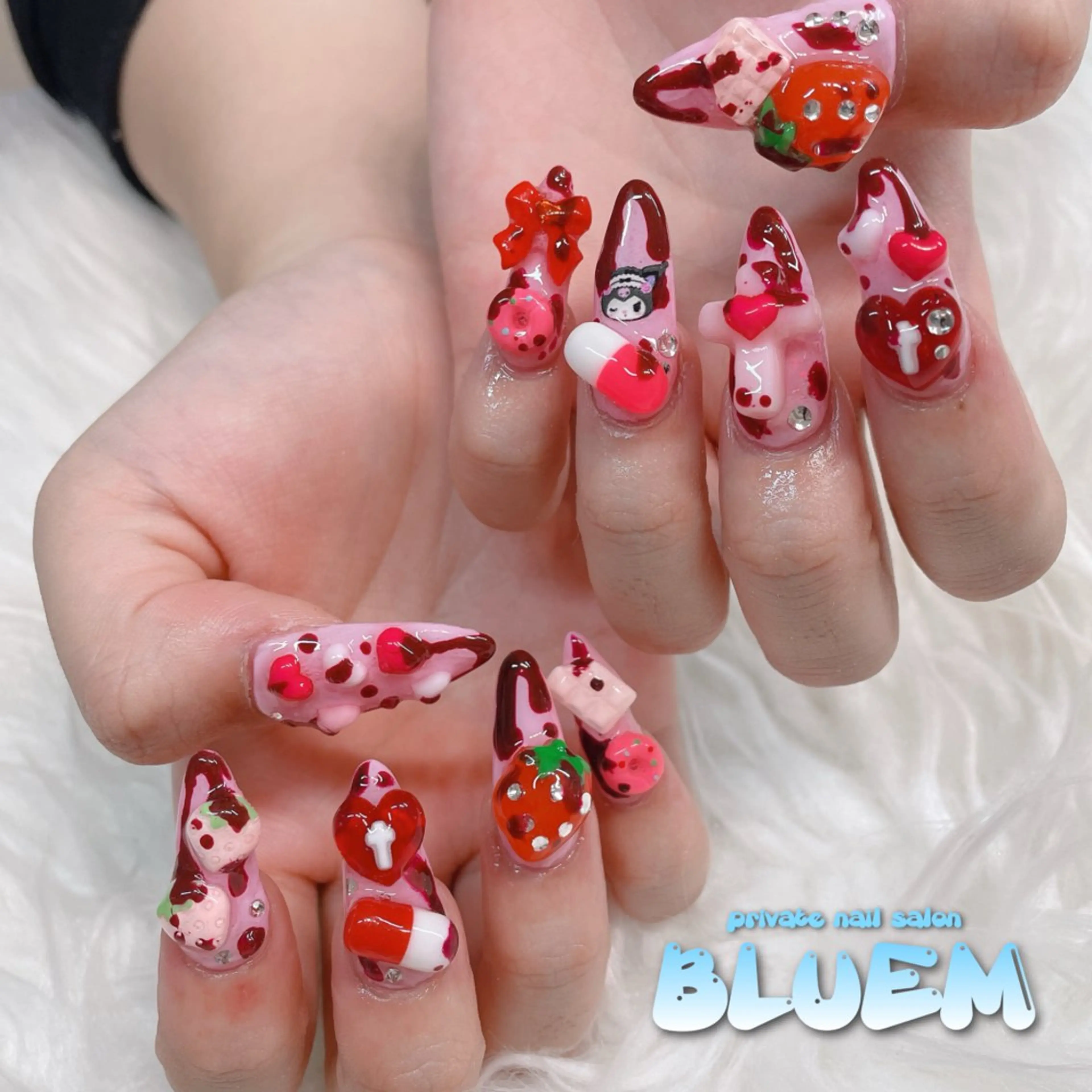 ネイル ハンドネイル BLUEM所属・BLUEM さやかのネイルデザイン