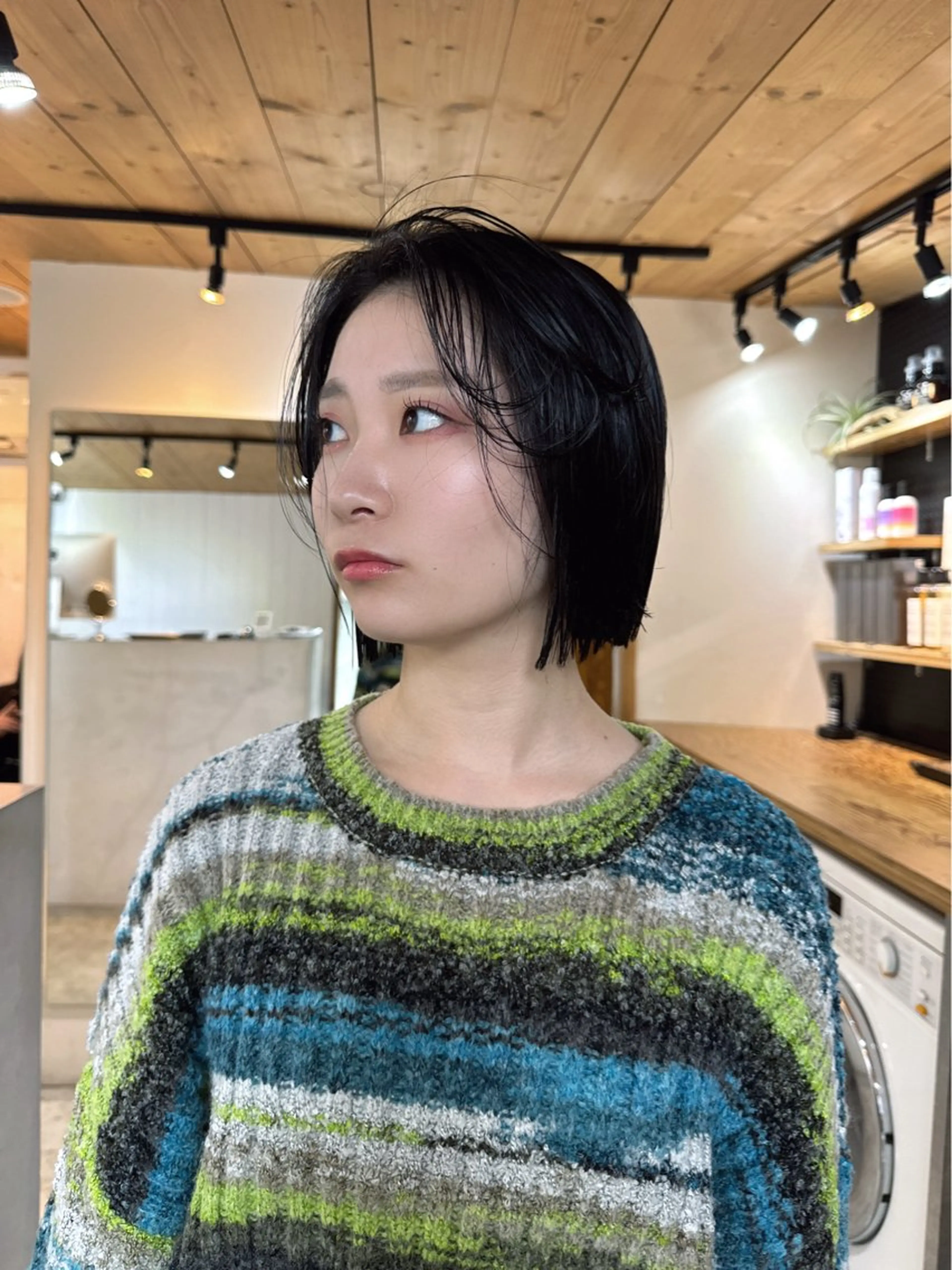 ミディアム ボブ くびれヘア ハイライト 髪質改善 韓国風ヘア Rico / bob/グレージュのヘアスタイル