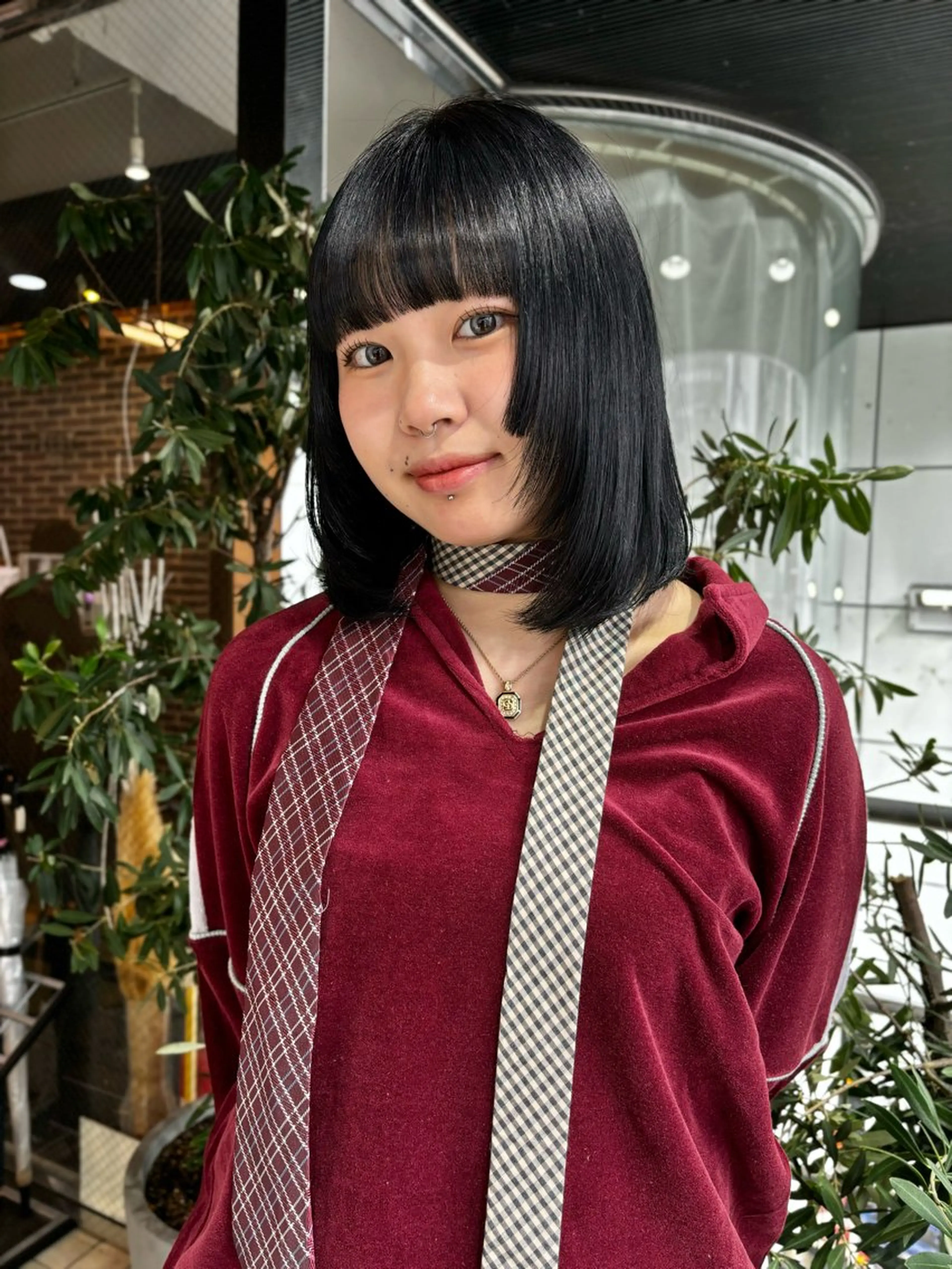 ミディアム カラー ミディアムパーマ 黒髪 ボブ 姫カット レイヤーカット ヘアカラー トリートメント 似合わせカット パーマ/コトミ🐸のヘアスタイル