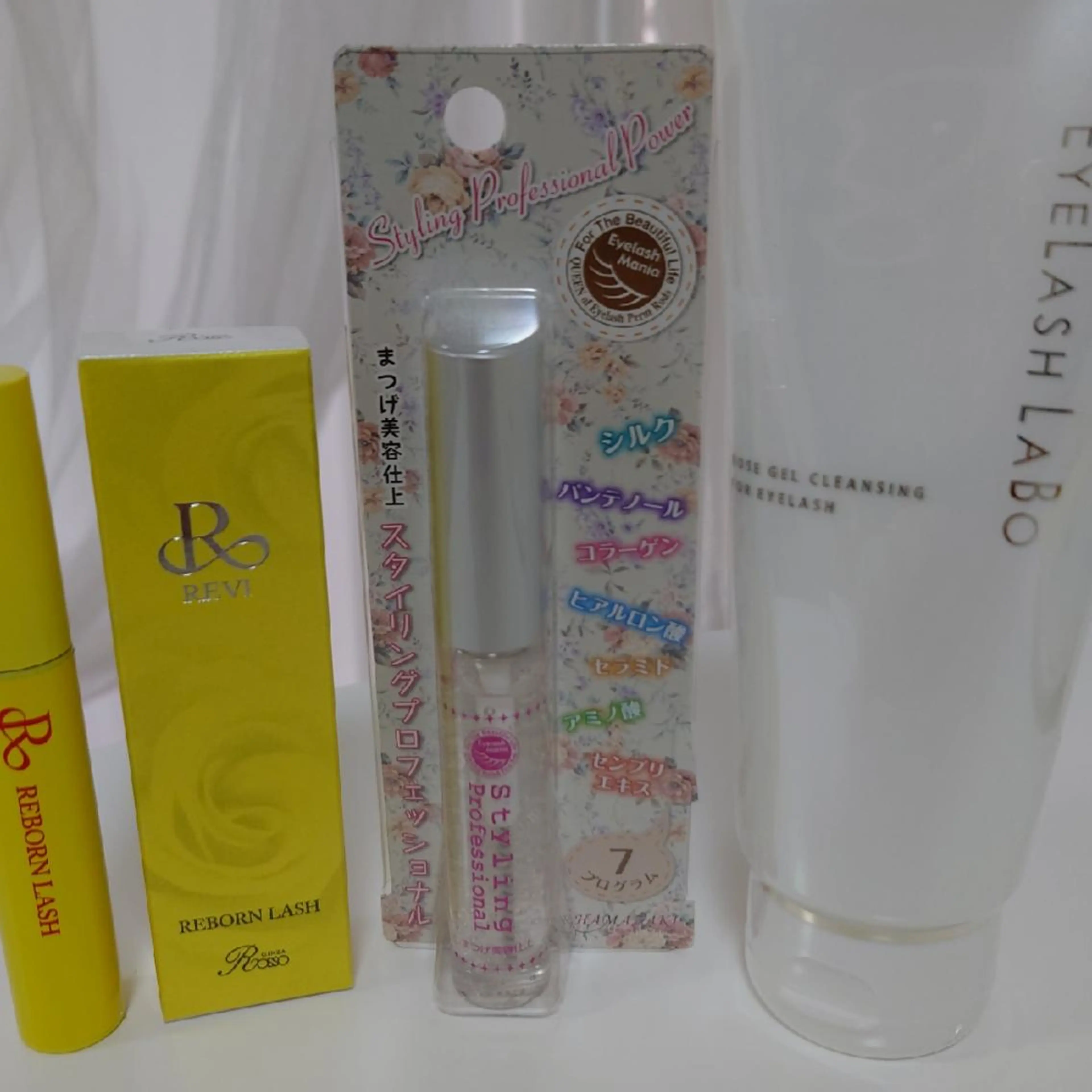 マツエク・マツパ Beauty Salon Luana所属・Luanaまつパ脱毛 ハーブピーリング眉毛のマツエク・マツパデザイン