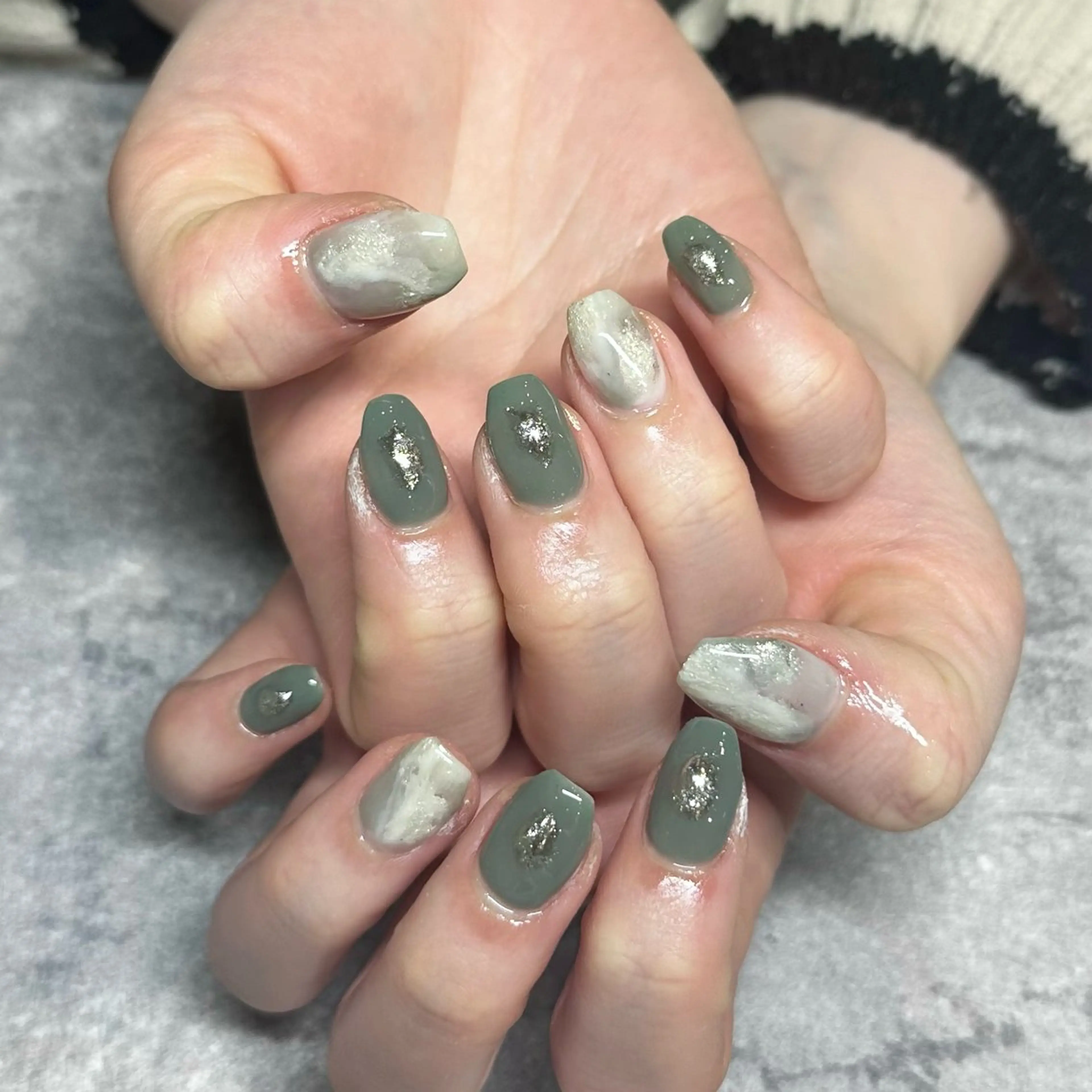 ネイル Belle Pétille所属・S. AKARIのネイルデザイン
