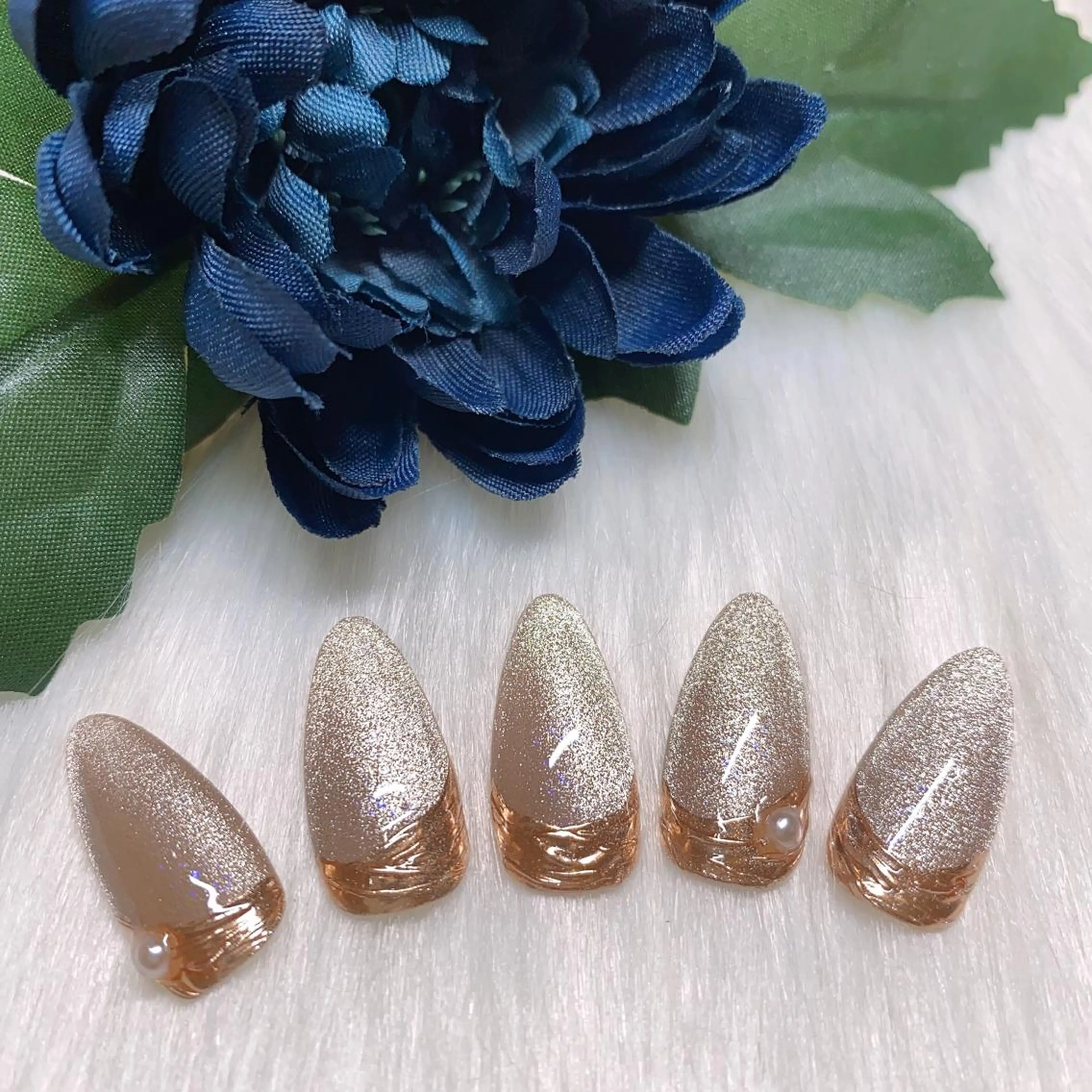 ネイル マグネットネイル ミラーネイル ハンドネイル Nail Lifeのネイルデザイン