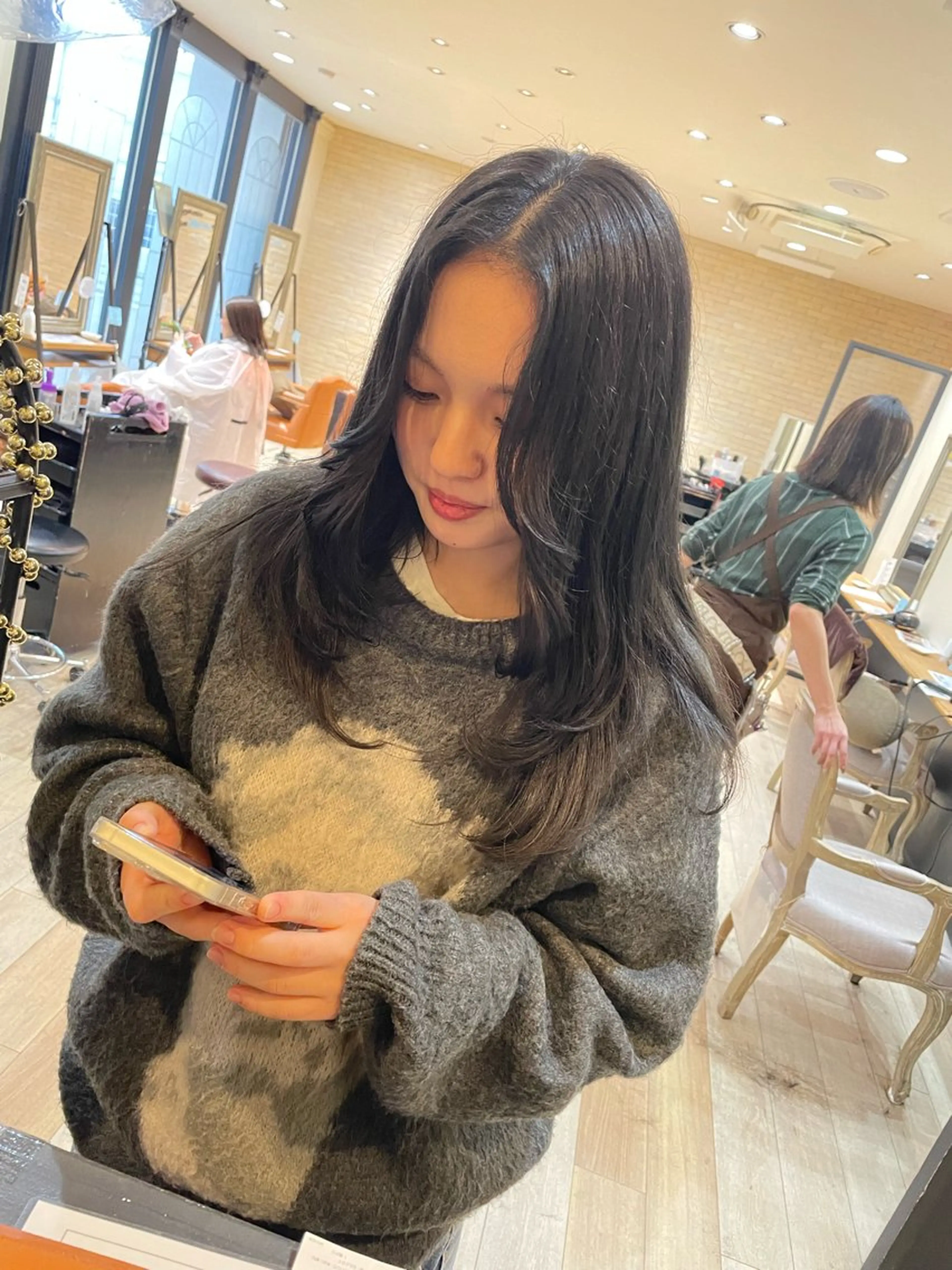 ロング レイヤーカット 亀川蓮 Agu hairのヘアスタイル