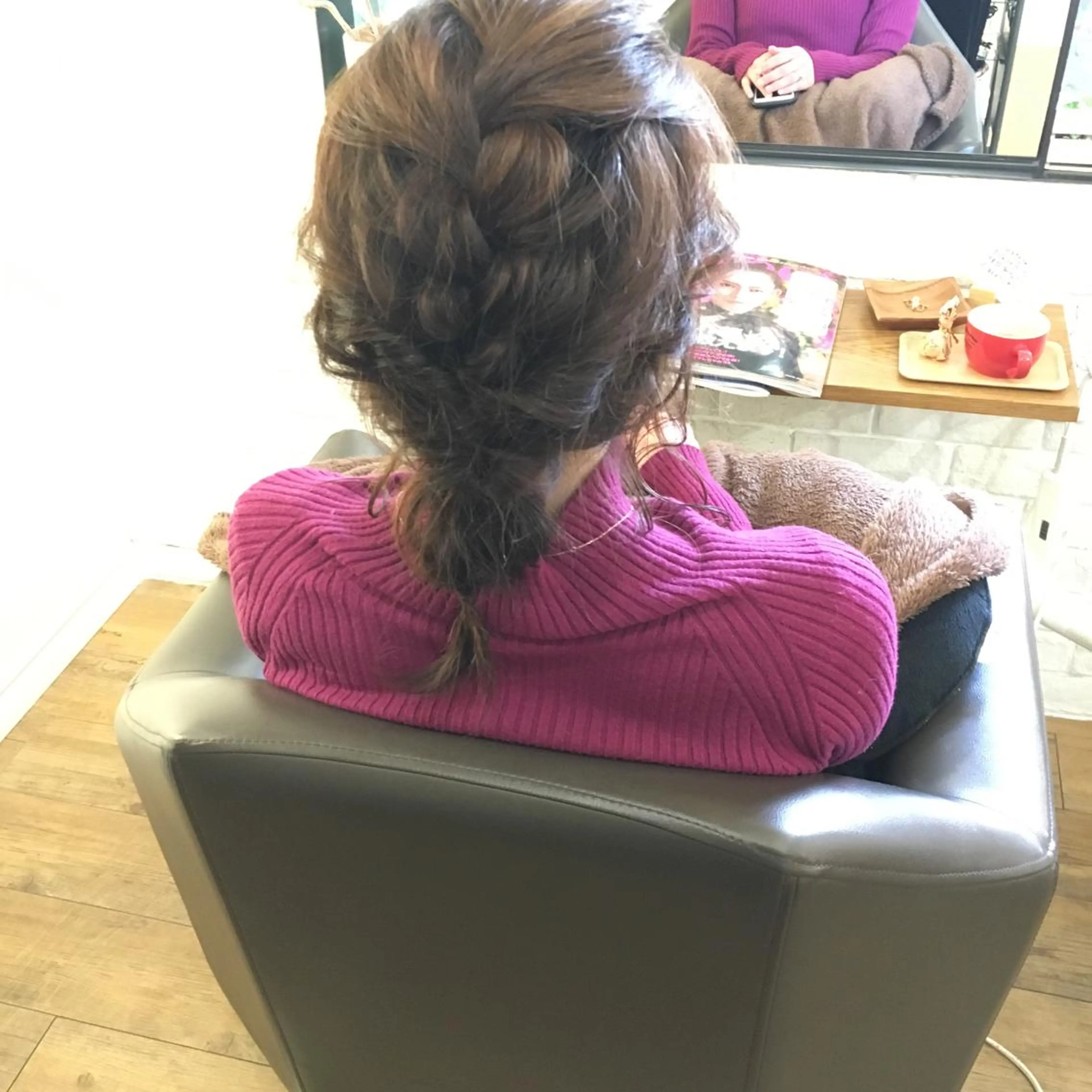 セミロング カラー ヘアアレンジ 上川 美幸のヘアスタイル