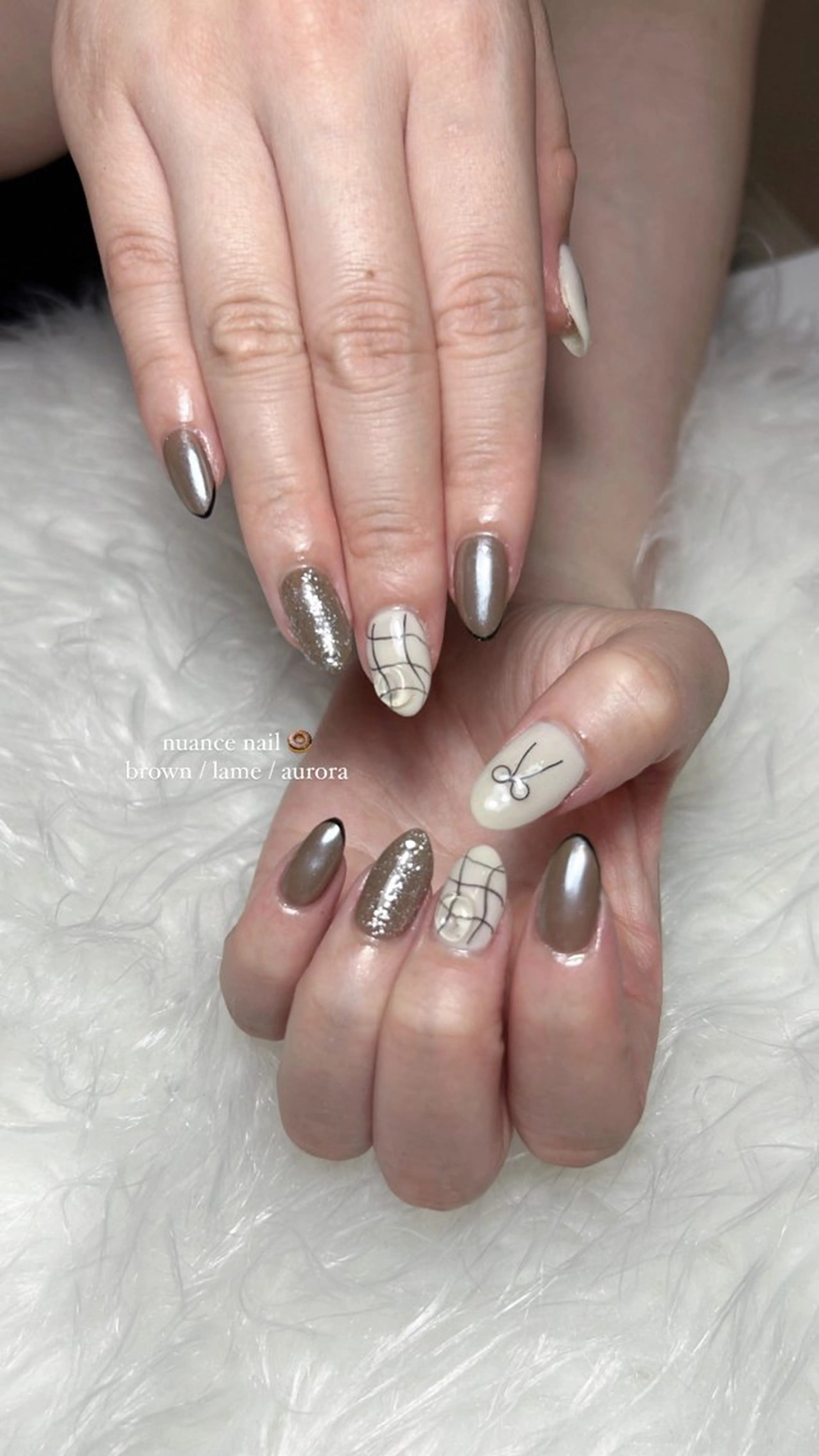 ネイル リボン Uni. ___nailのネイルデザイン