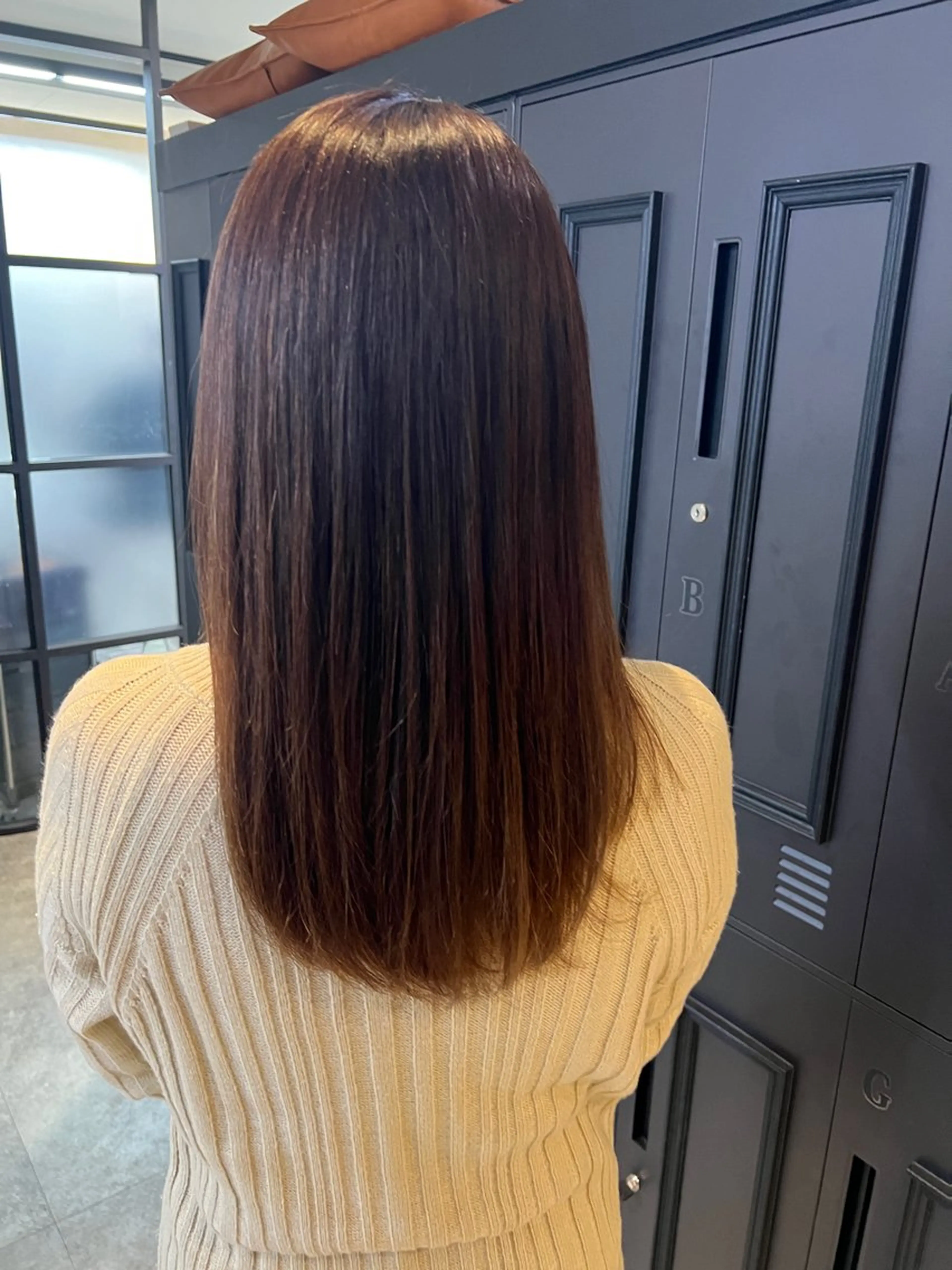 セミロング トリートメント ⭐️ショート　美髪 小松⭐️のヘアスタイル