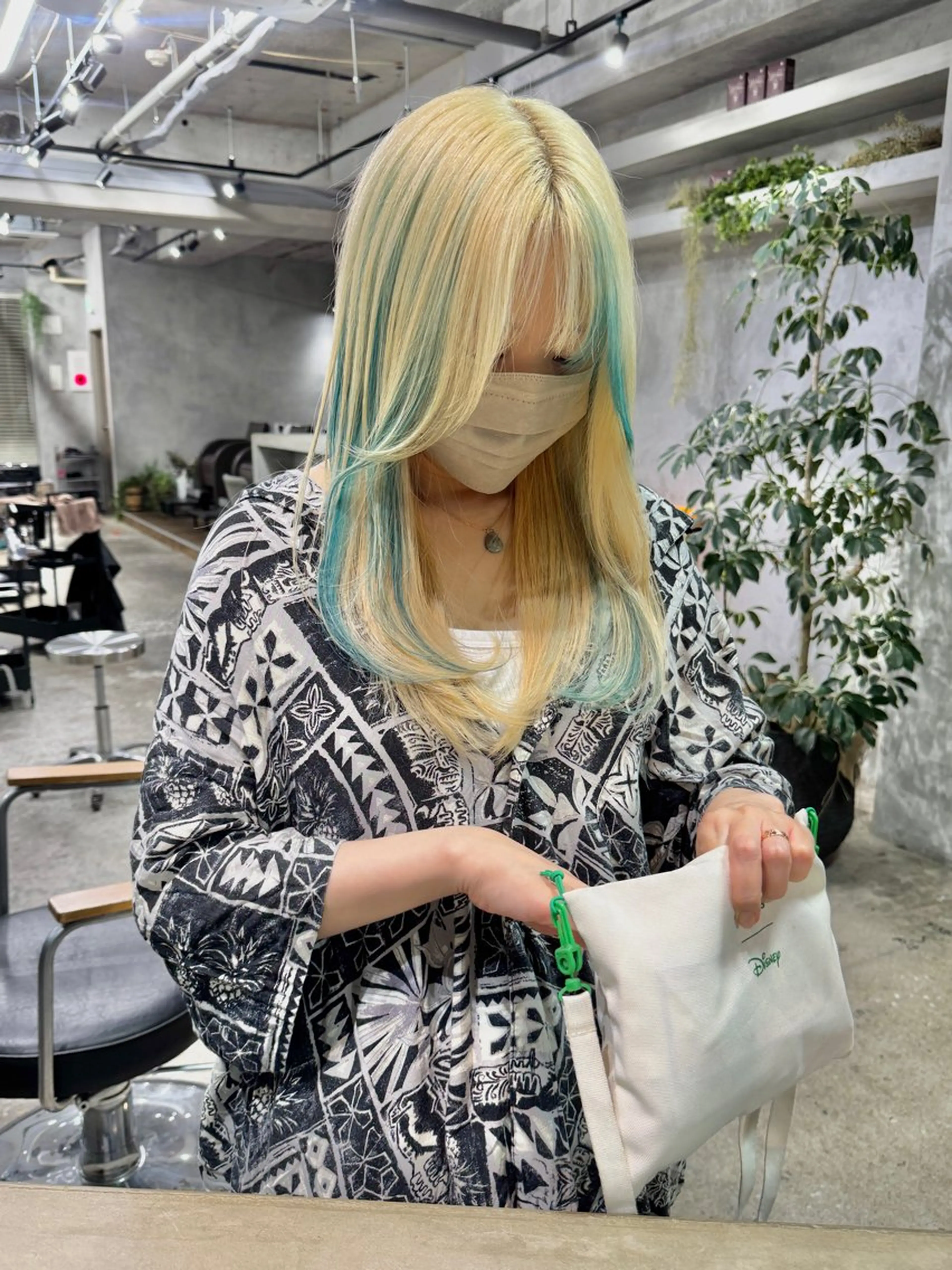 ロング カラー ブロンド RoL by apollo所属・横浜ブリーチムラ直し 特化美容師/海崎剛史のヘアスタイル