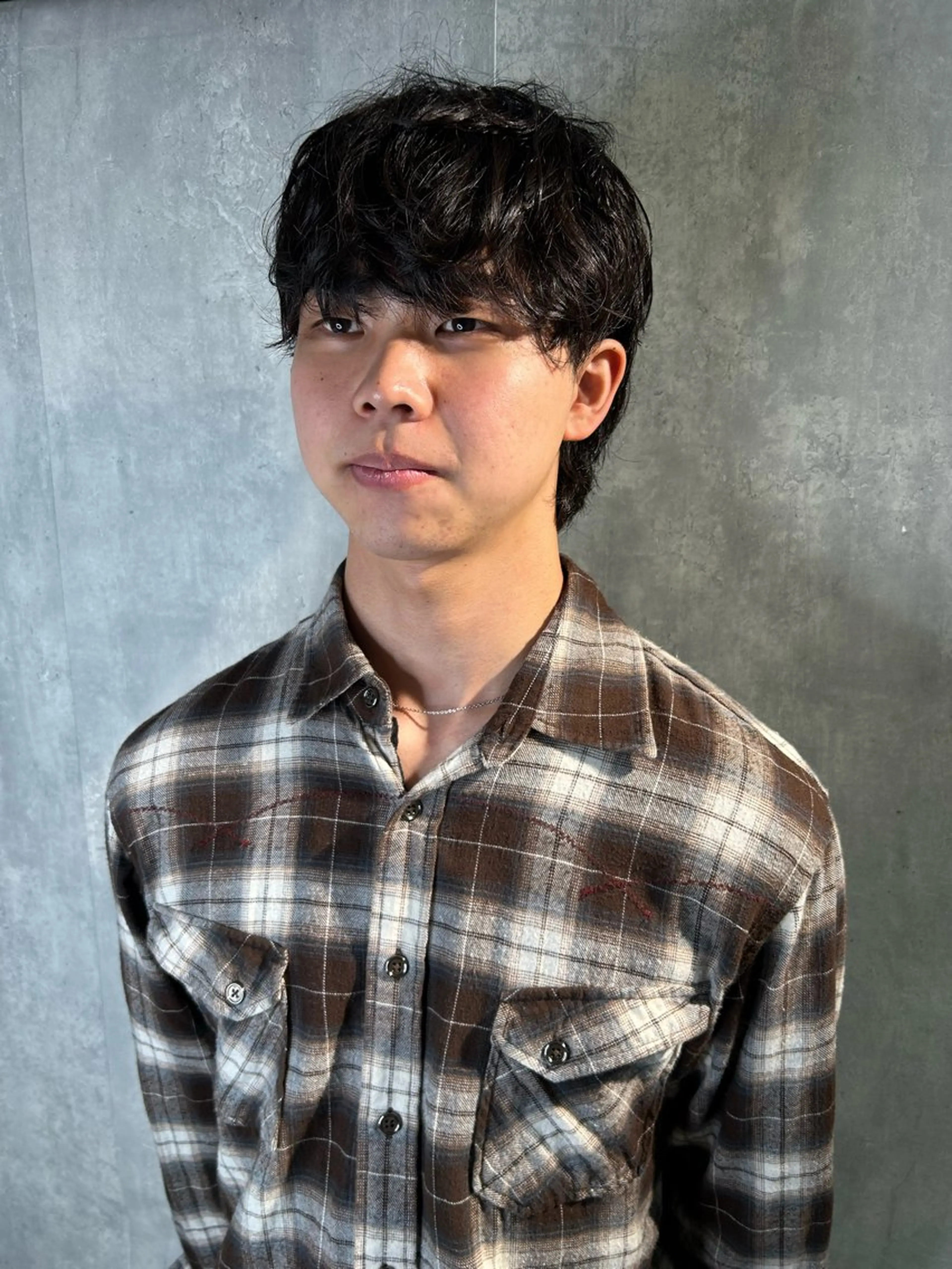 ショート メンズ メンズ韓国風 メンズパーマ くせ毛 韓国風ヘア フェザーパーマ癖毛 曲がる縮毛矯正森岡のヘアスタイル