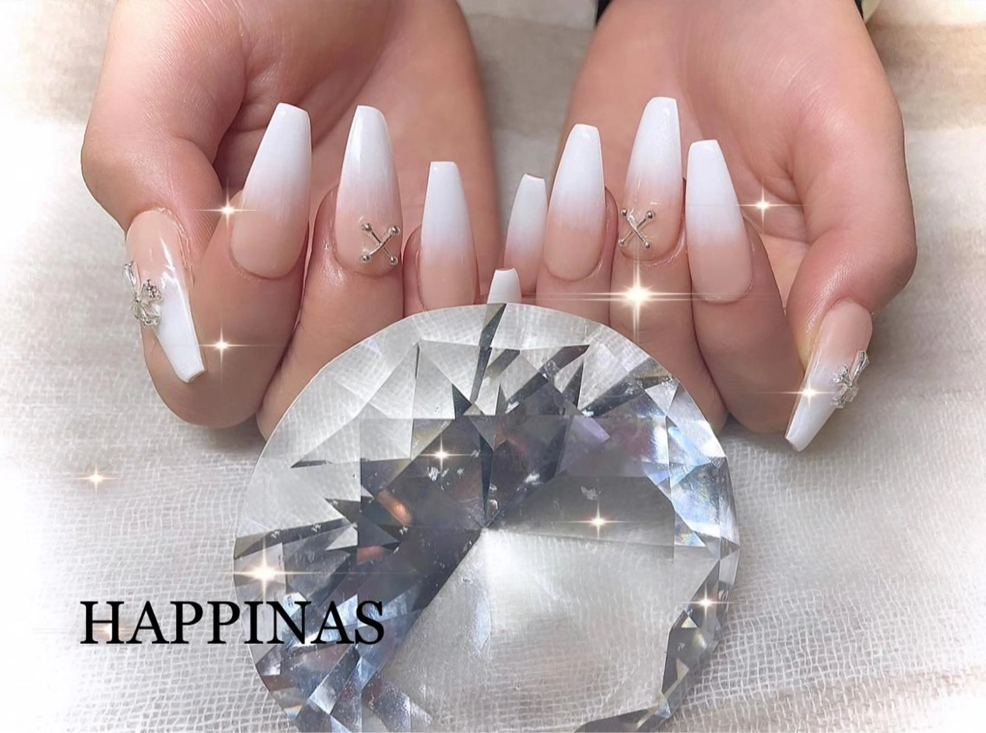 ネイル カジュアル グラデーション ロングネイル スカルプネイル シンプルネイル ハンドネイル HAPPINAS Jrネイリスト💅のネイルデザイン