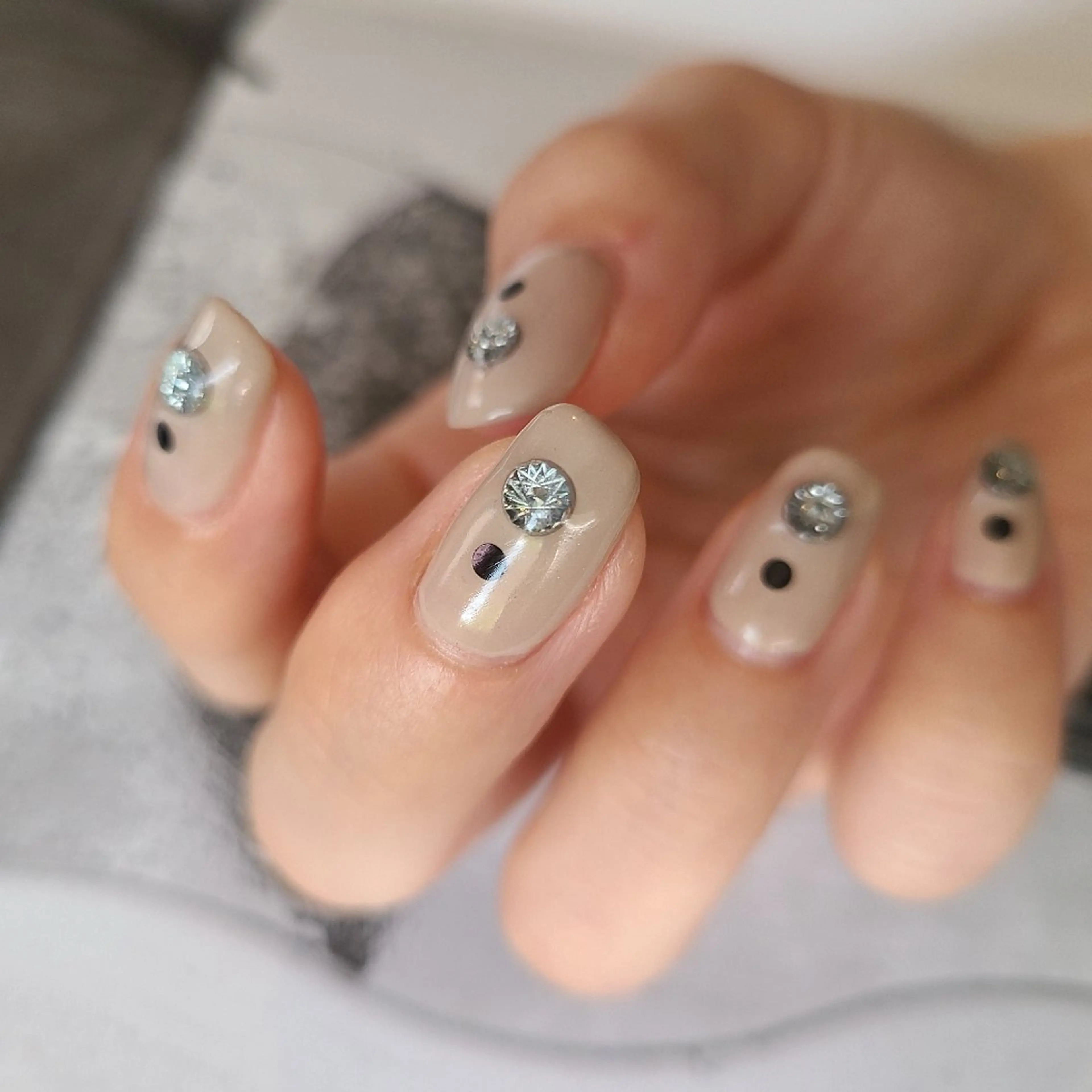 ネイル ワンカラーネイル ハンドネイル 川澄もえ/ relownail のネイルデザイン