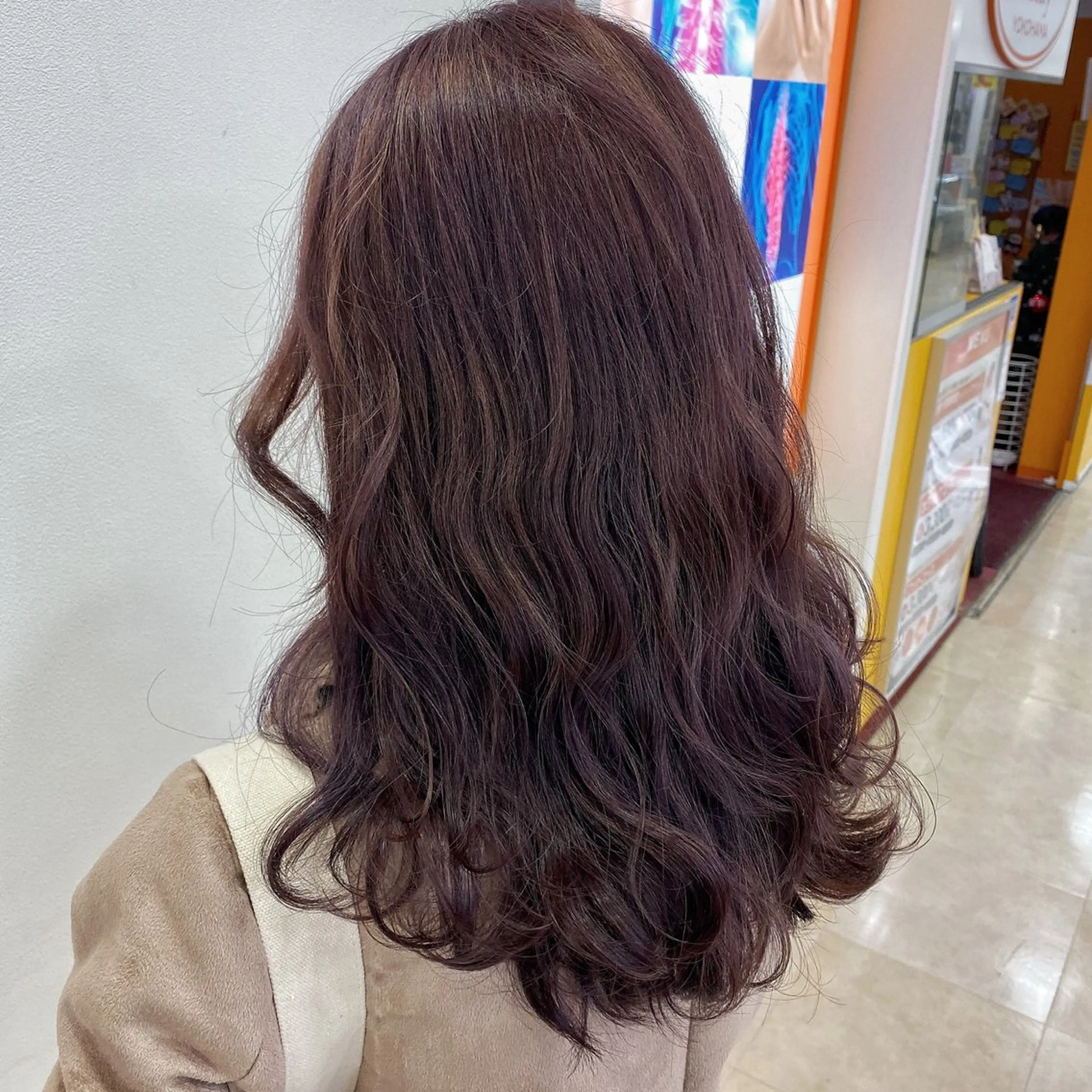 セミロング ヘアカラー トリートメント 艶カラー/縮毛矯正 /韓国ヘア/はるたのヘアスタイル
