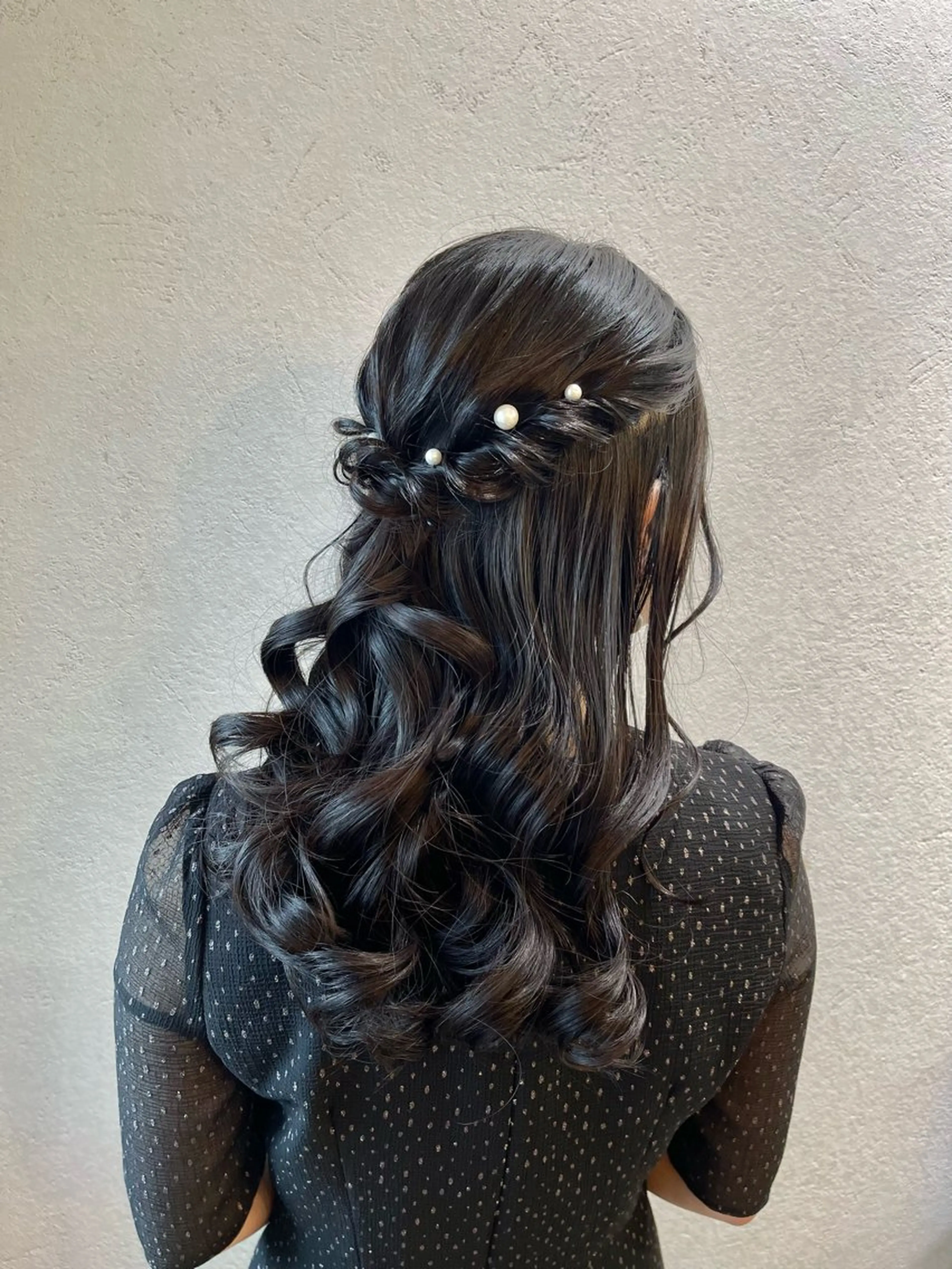 ヘアアレンジ ポニーテール 結婚式・ブライダル 卒業式のヘアスタイル ヘアセット charm《銀座》 ヘアセット/縮毛矯正のヘアスタイル
