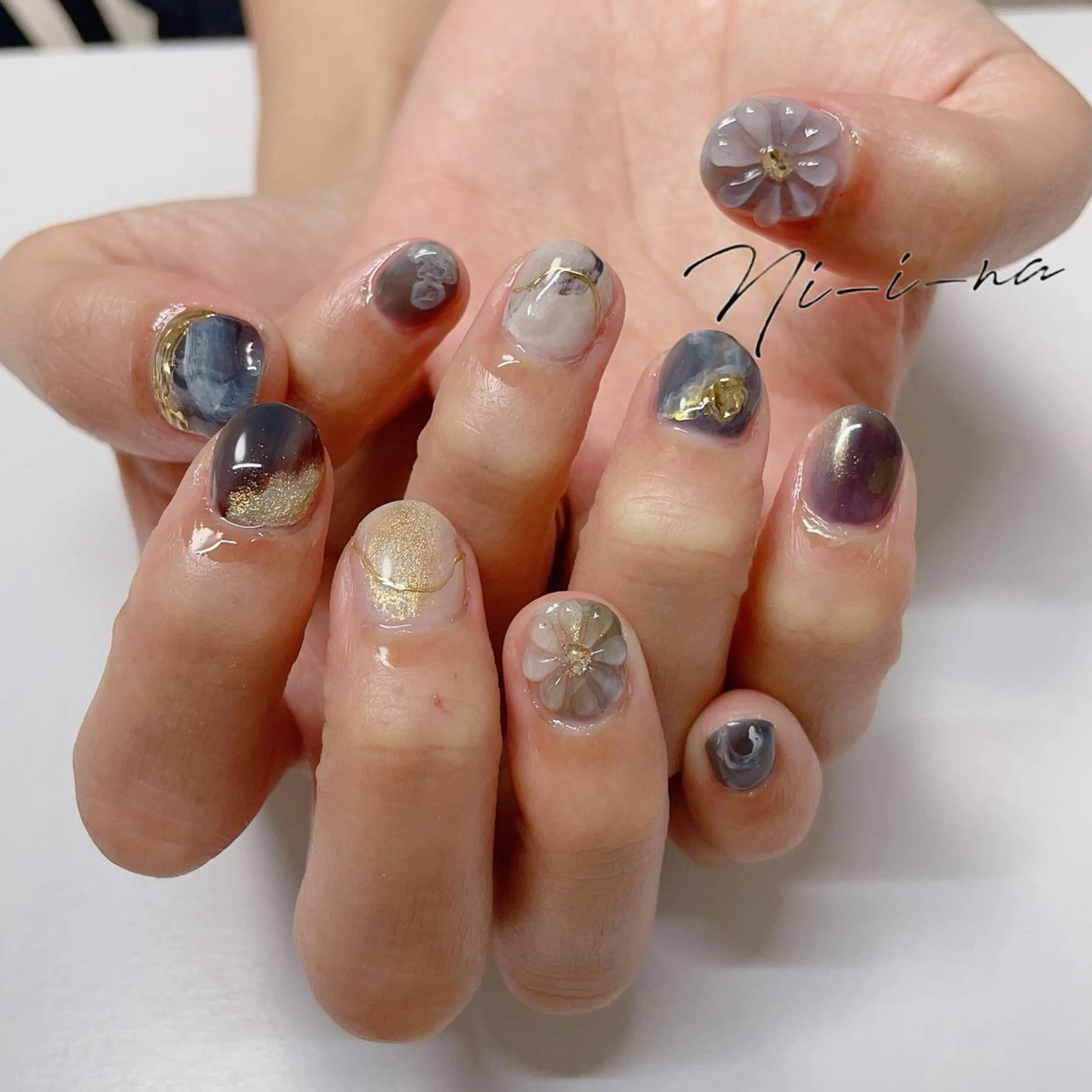 ネイル ハンドネイル nail salon Ni-i-naのネイルデザイン