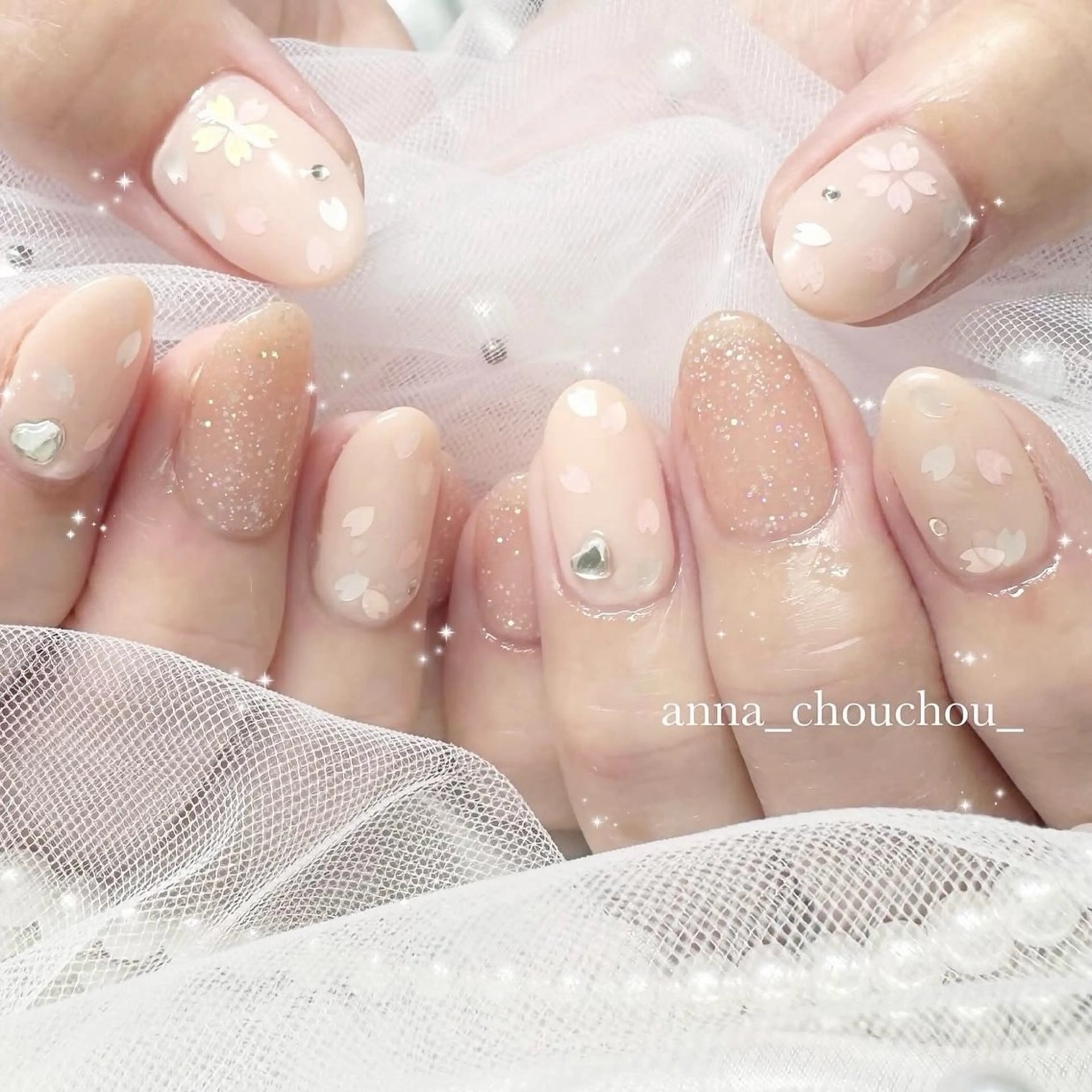 ネイル ハンドネイル Anna Sano⭐️のネイルデザイン