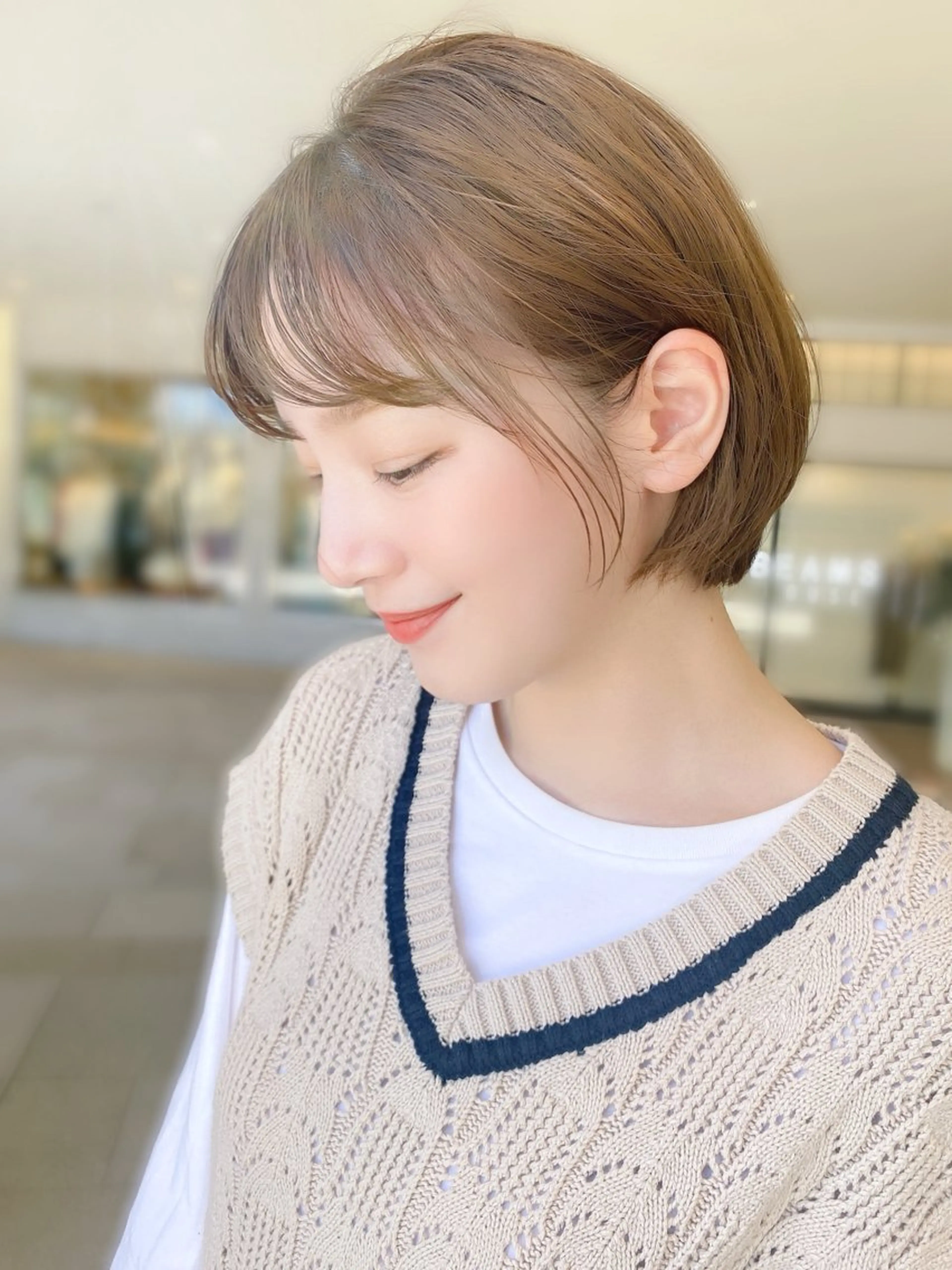 ショート La Bless 大阪梅田所属・梅田 ミディアム ショートYUKINOのヘアスタイル