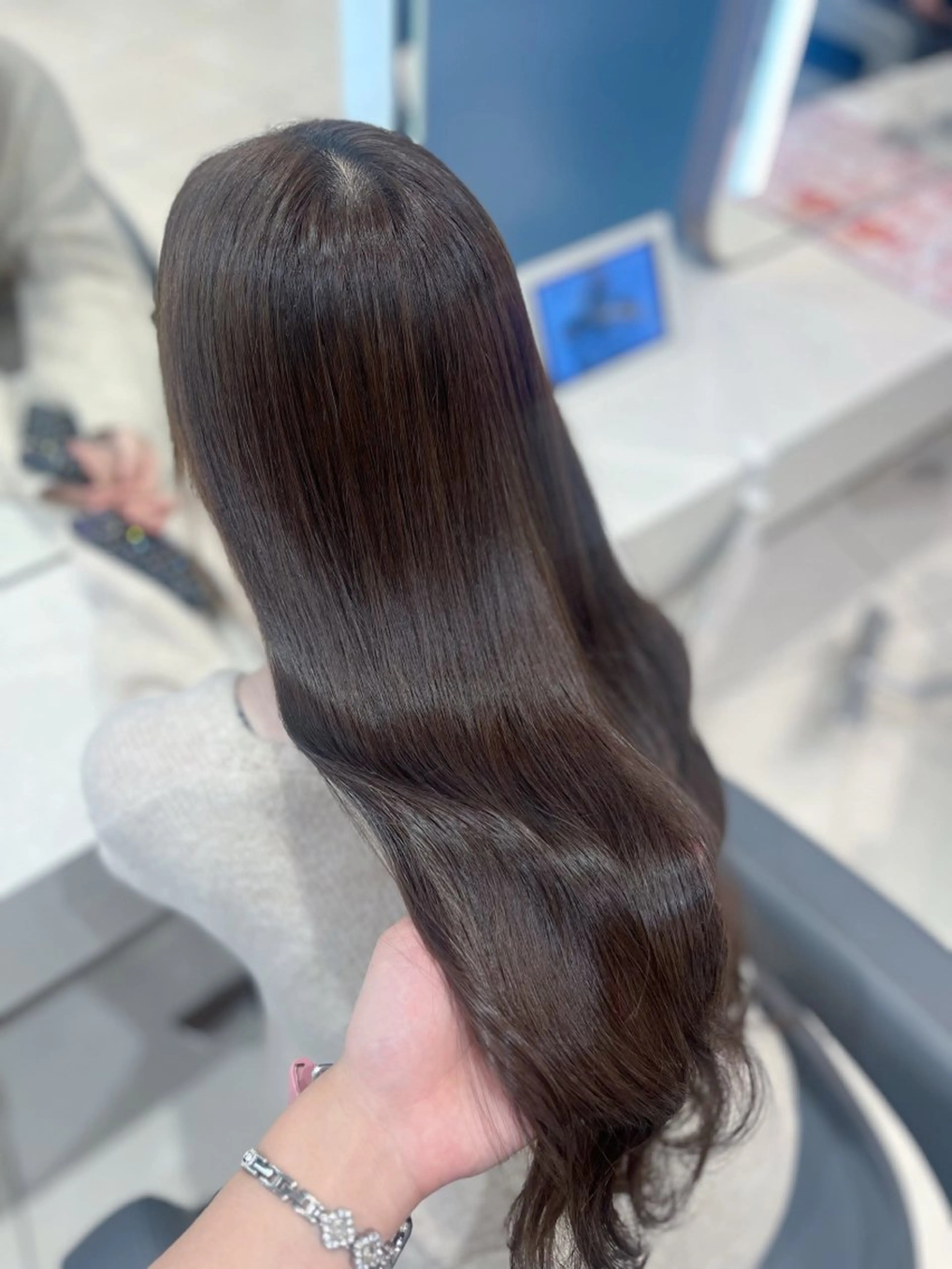 ロング 髪質改善 トリートメント トリートメント 川上 春香のヘアスタイル